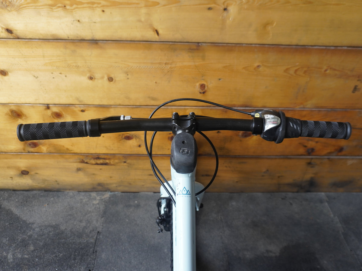 RENT Scott Contessa Rigid 20 Kids Bike