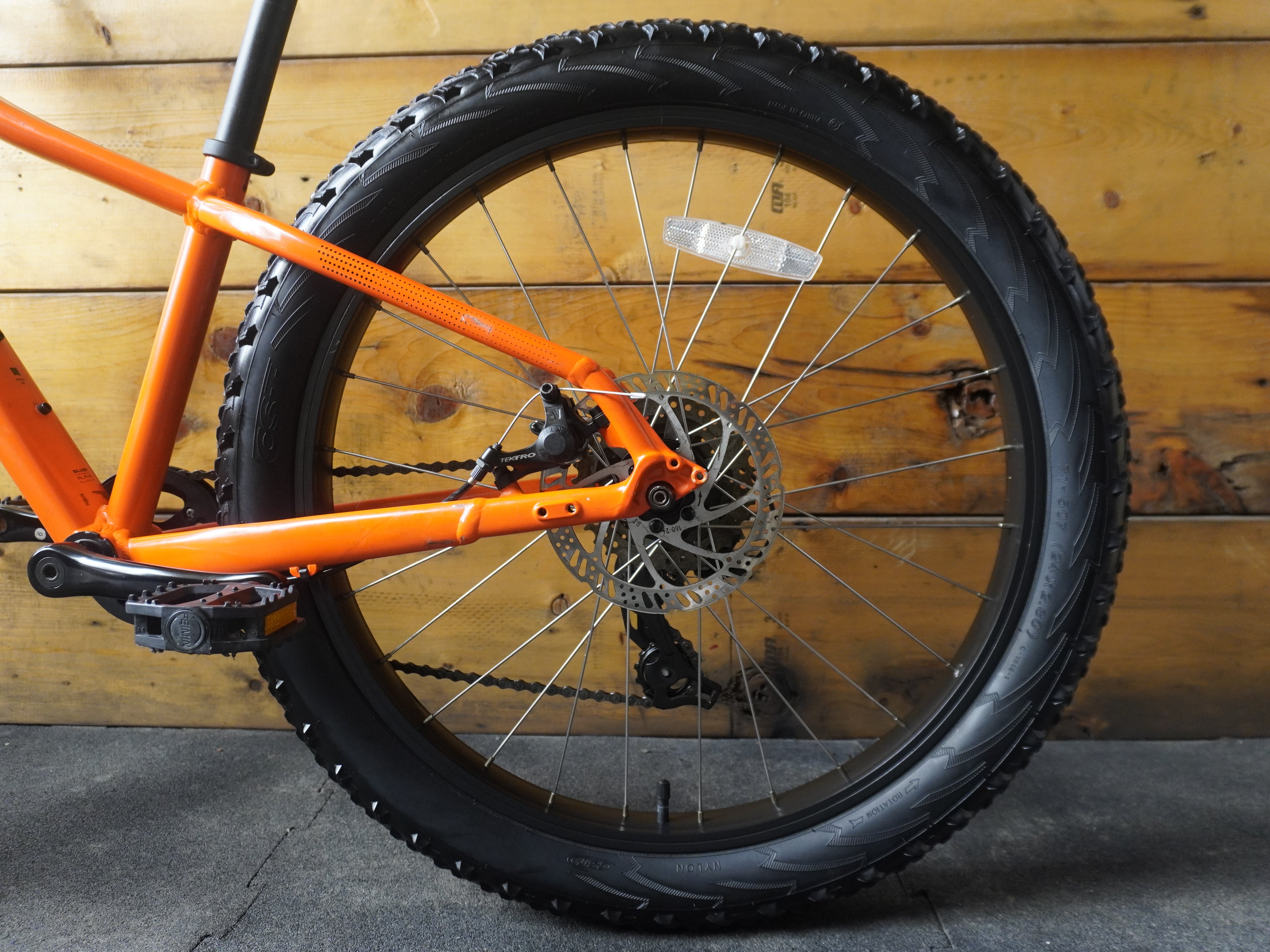 RENT Trek Roscoe 24 kids Bike