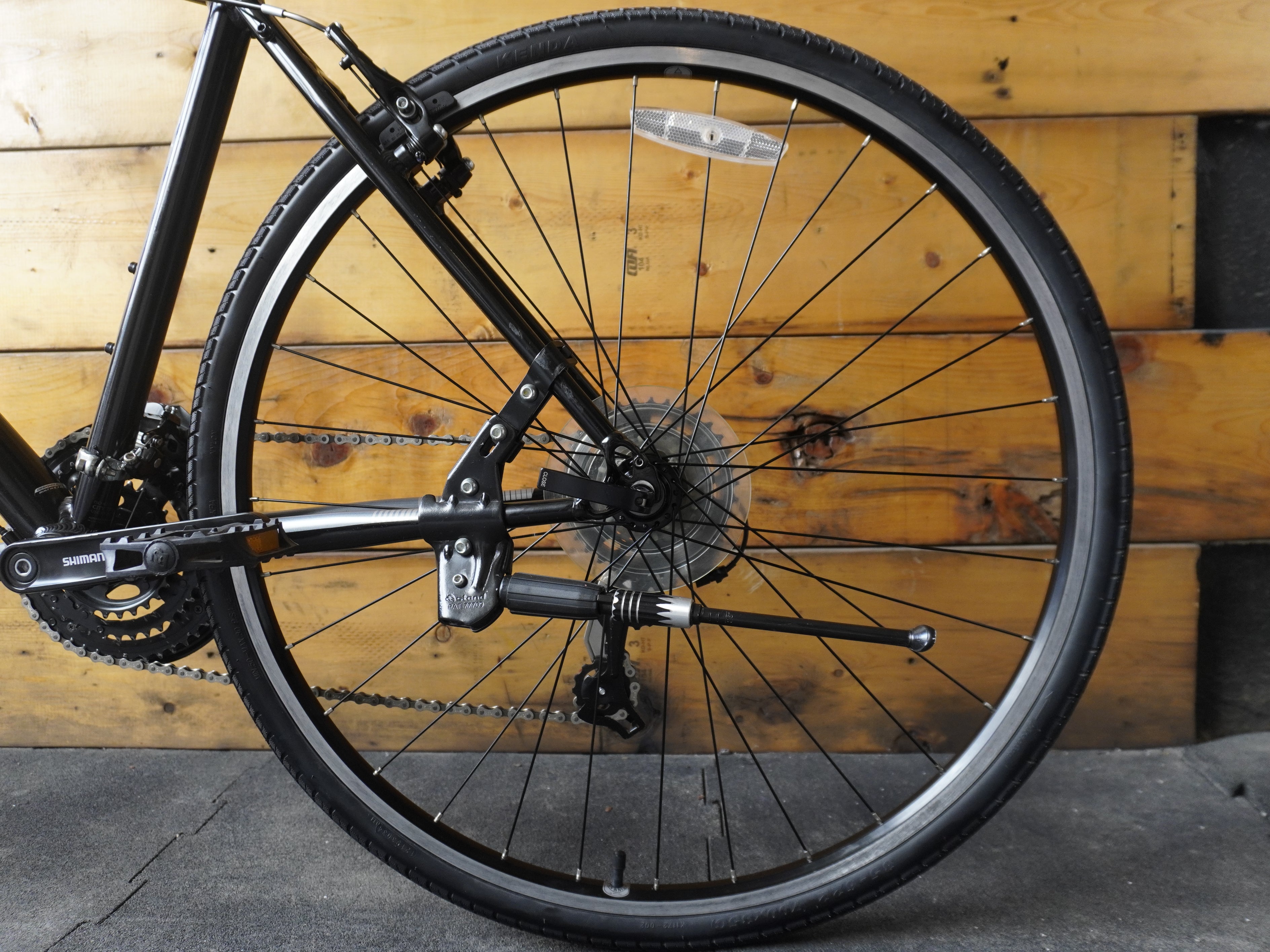 RENT Fuji Absolute 2.1 Hybrid Bike