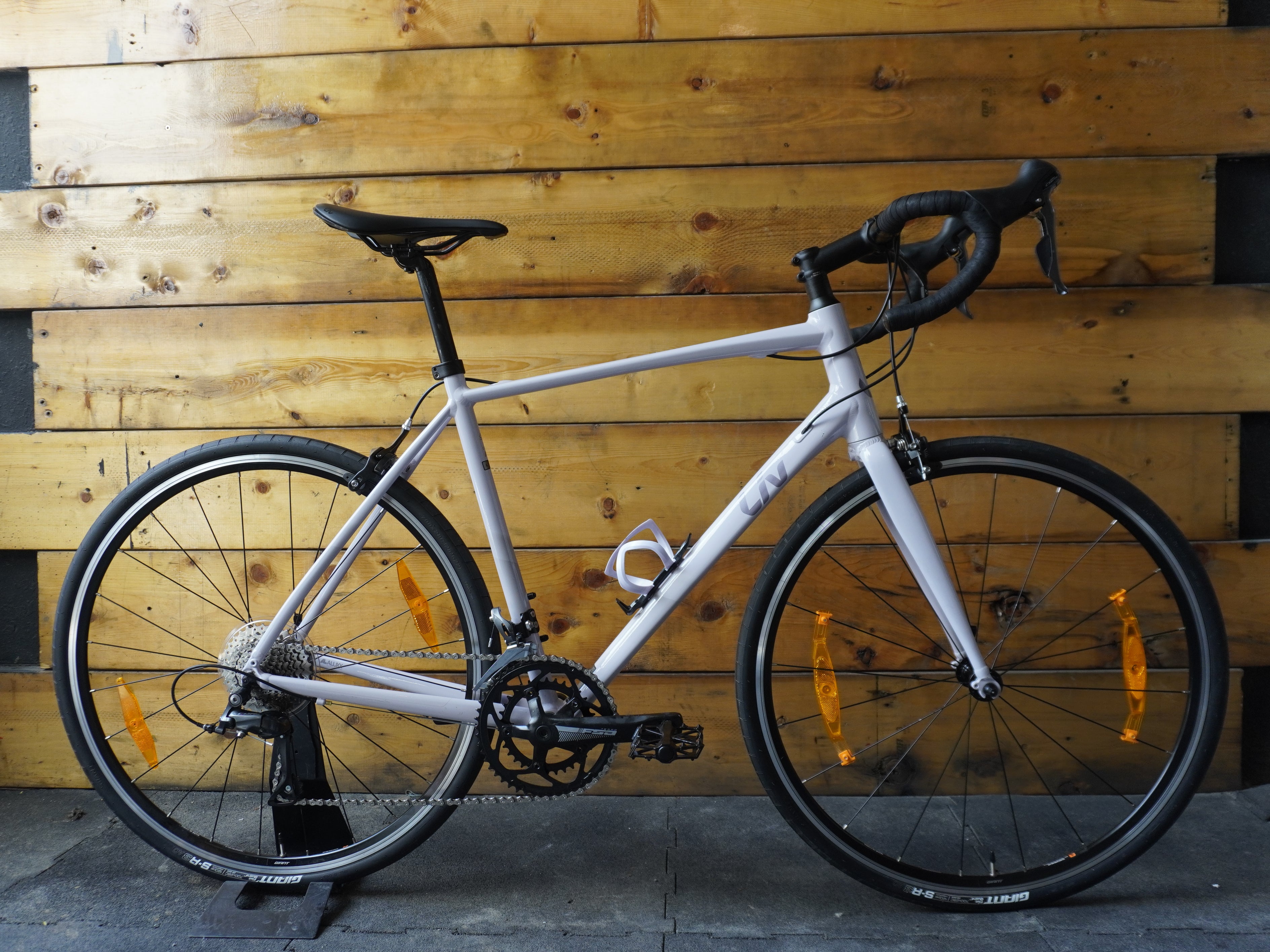 RENT Liv Avail 3 Road Bike