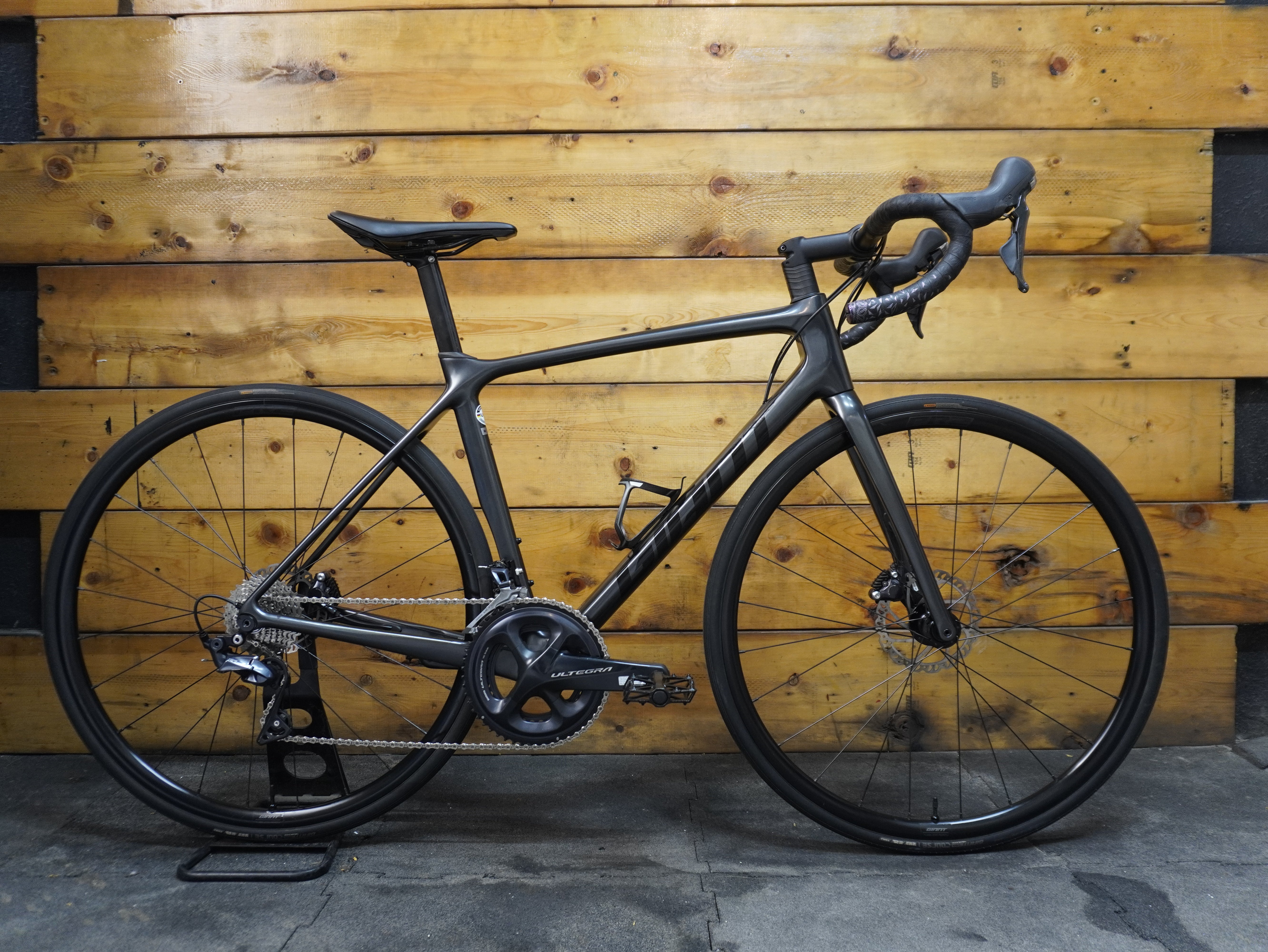 Giant TCR Advanced 1 Road Bike