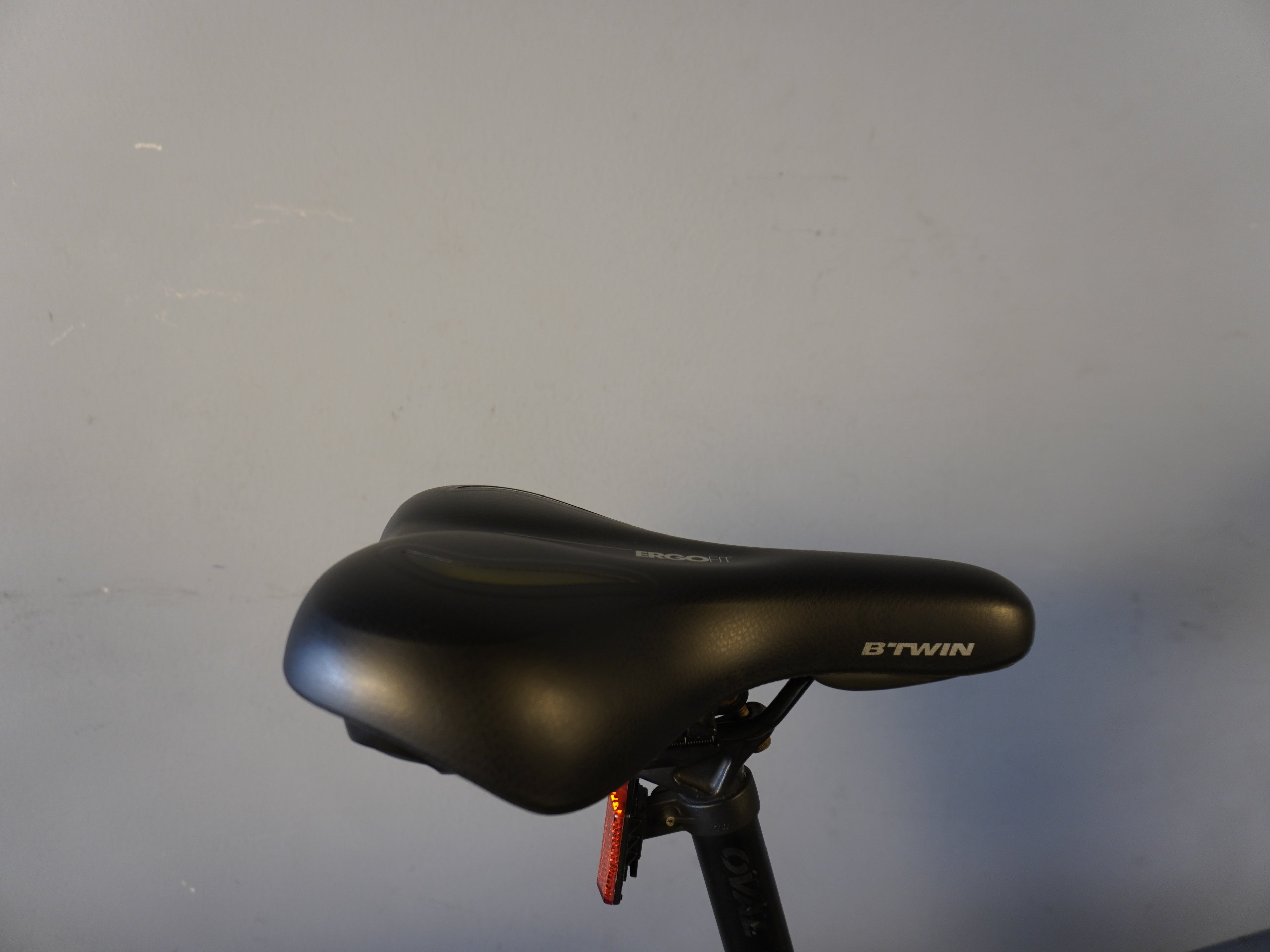 Fuji Absolute 1.9 Hybrid Bike