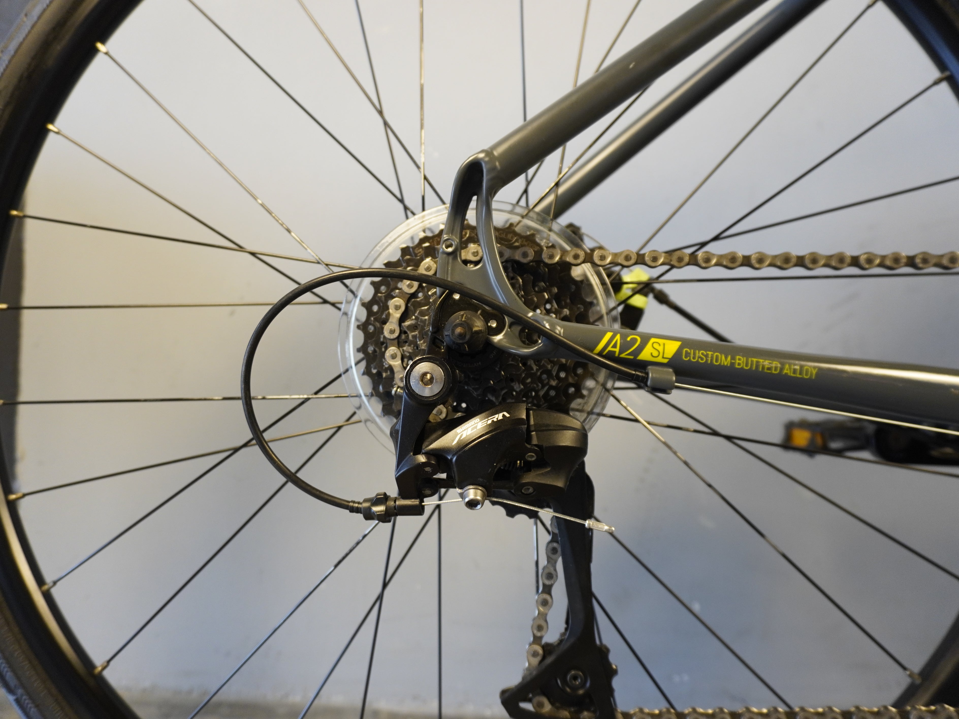 Fuji Absolute 1.9 Hybrid Bike