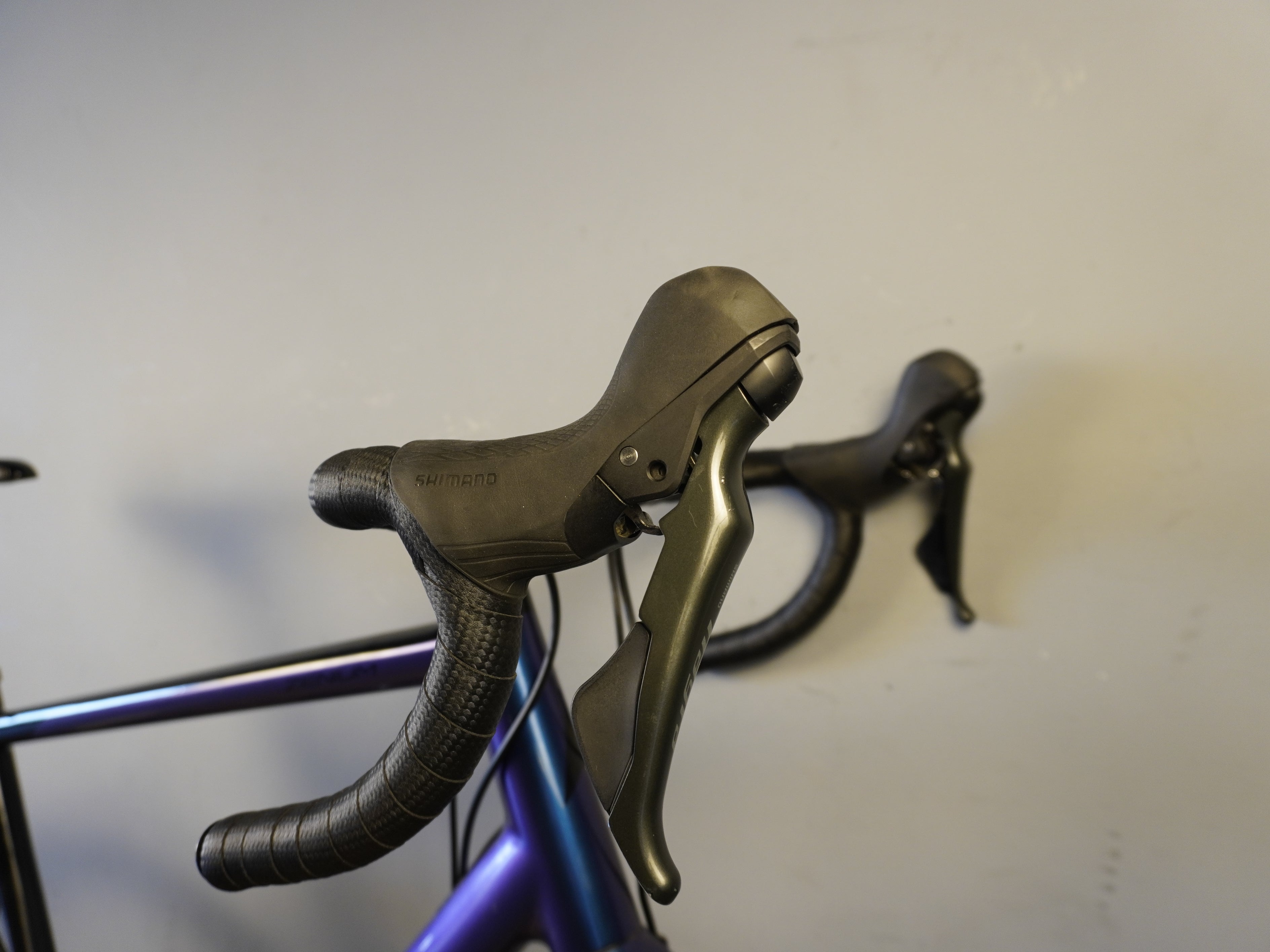 RENT Vitus Zenium CRS Road Bike