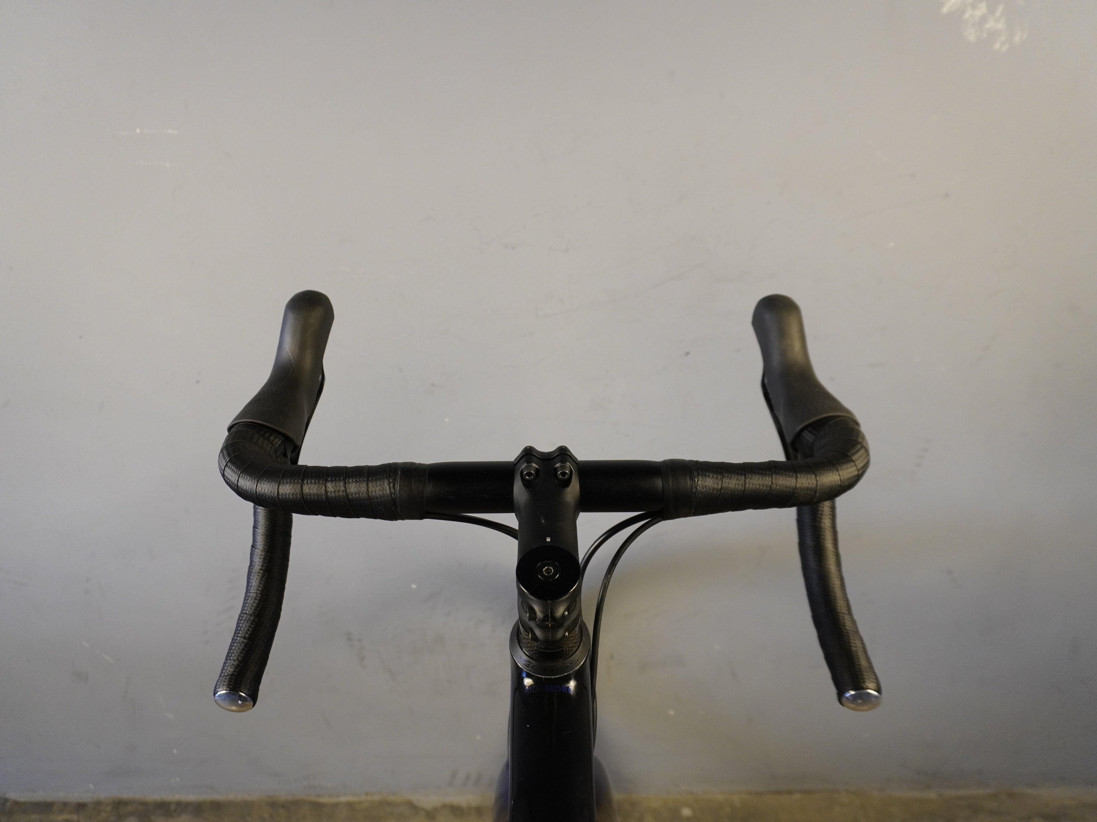 RENT Vitus Zenium CRS Road Bike