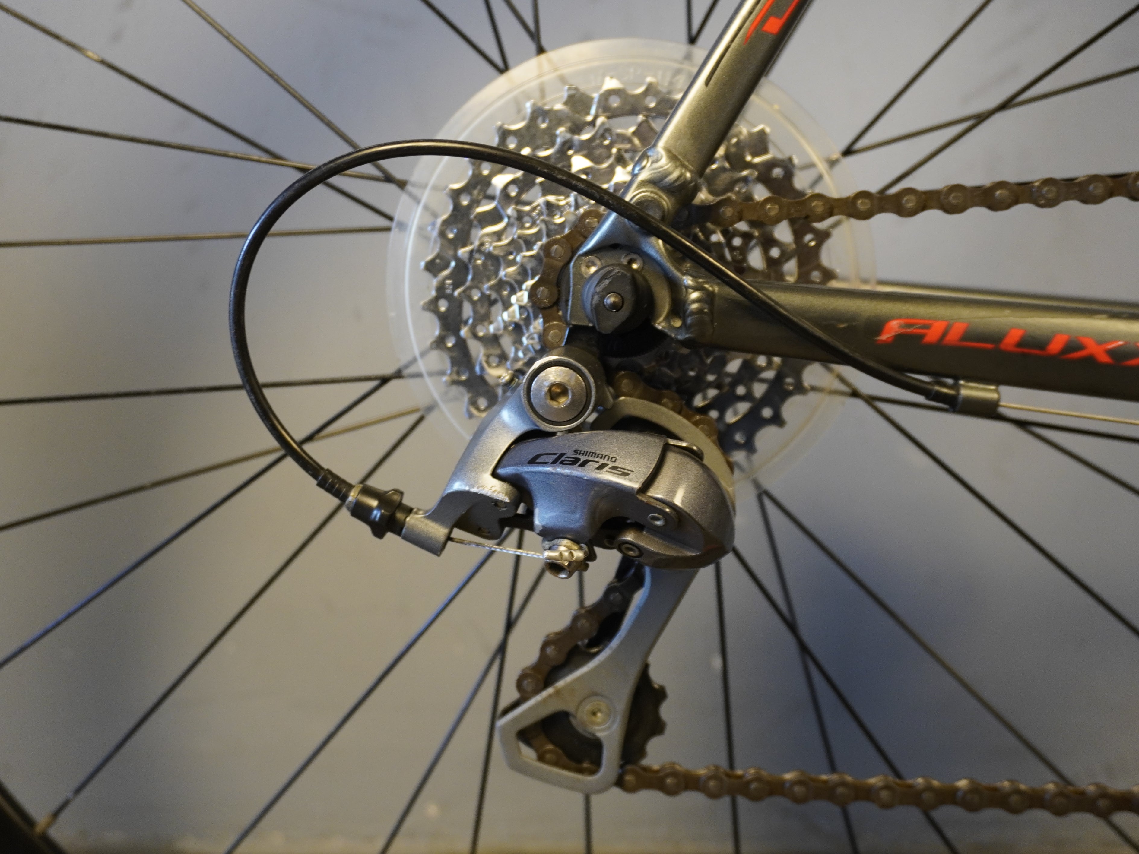 Giant Defy 5 Road Bike