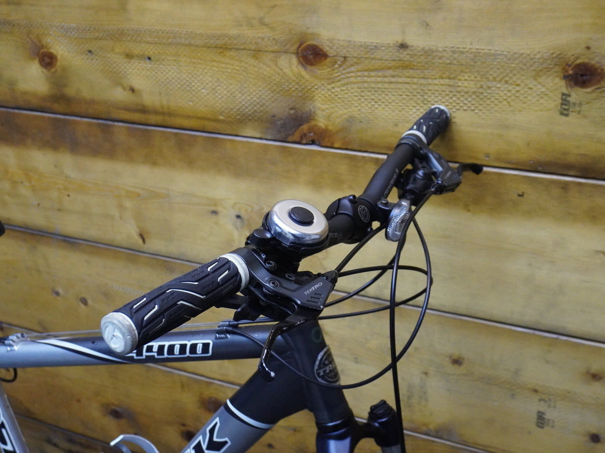 Trek 4400 Mountain Bike