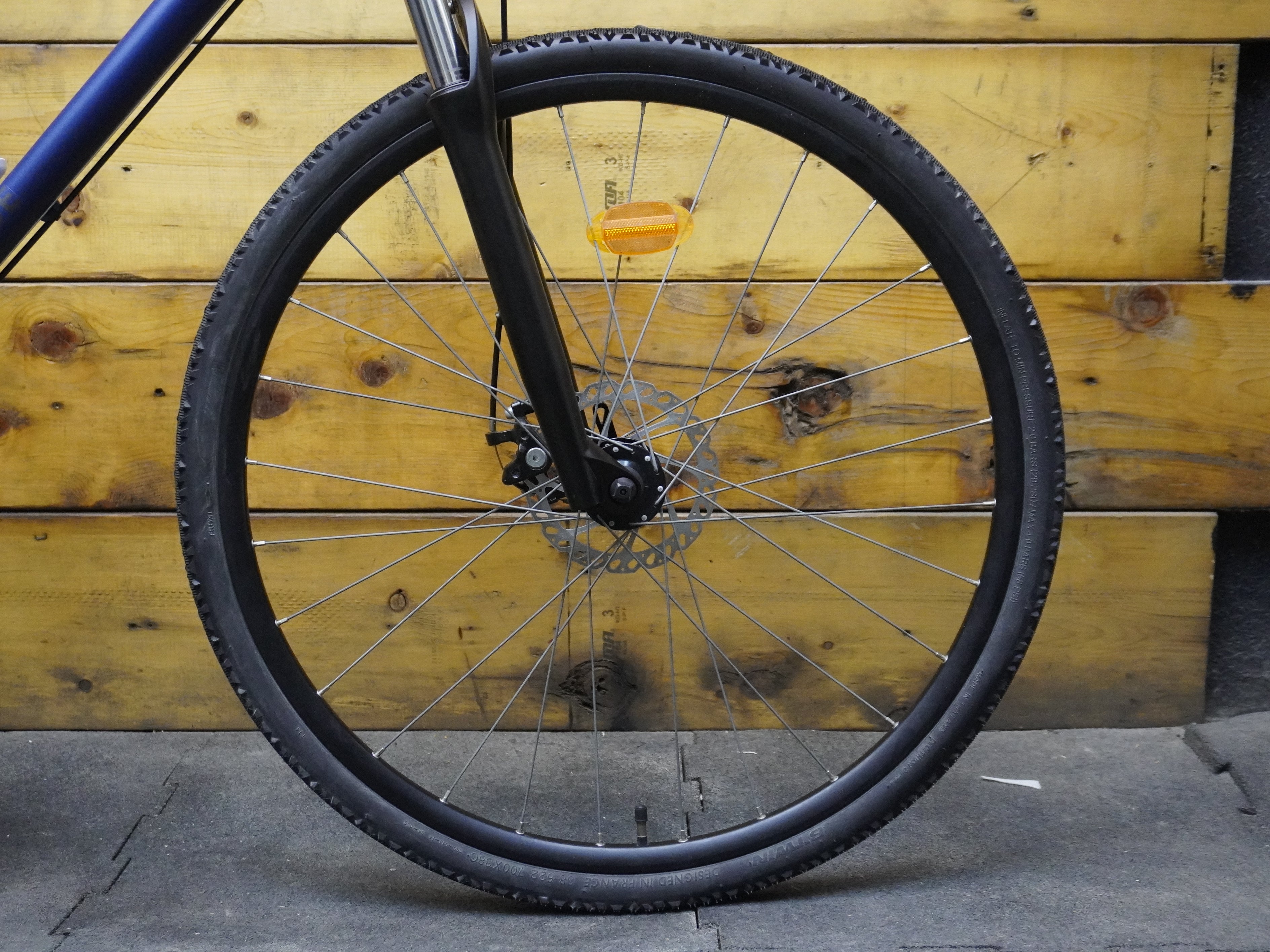 Decathlon Riverside 500 Hybrid Bike