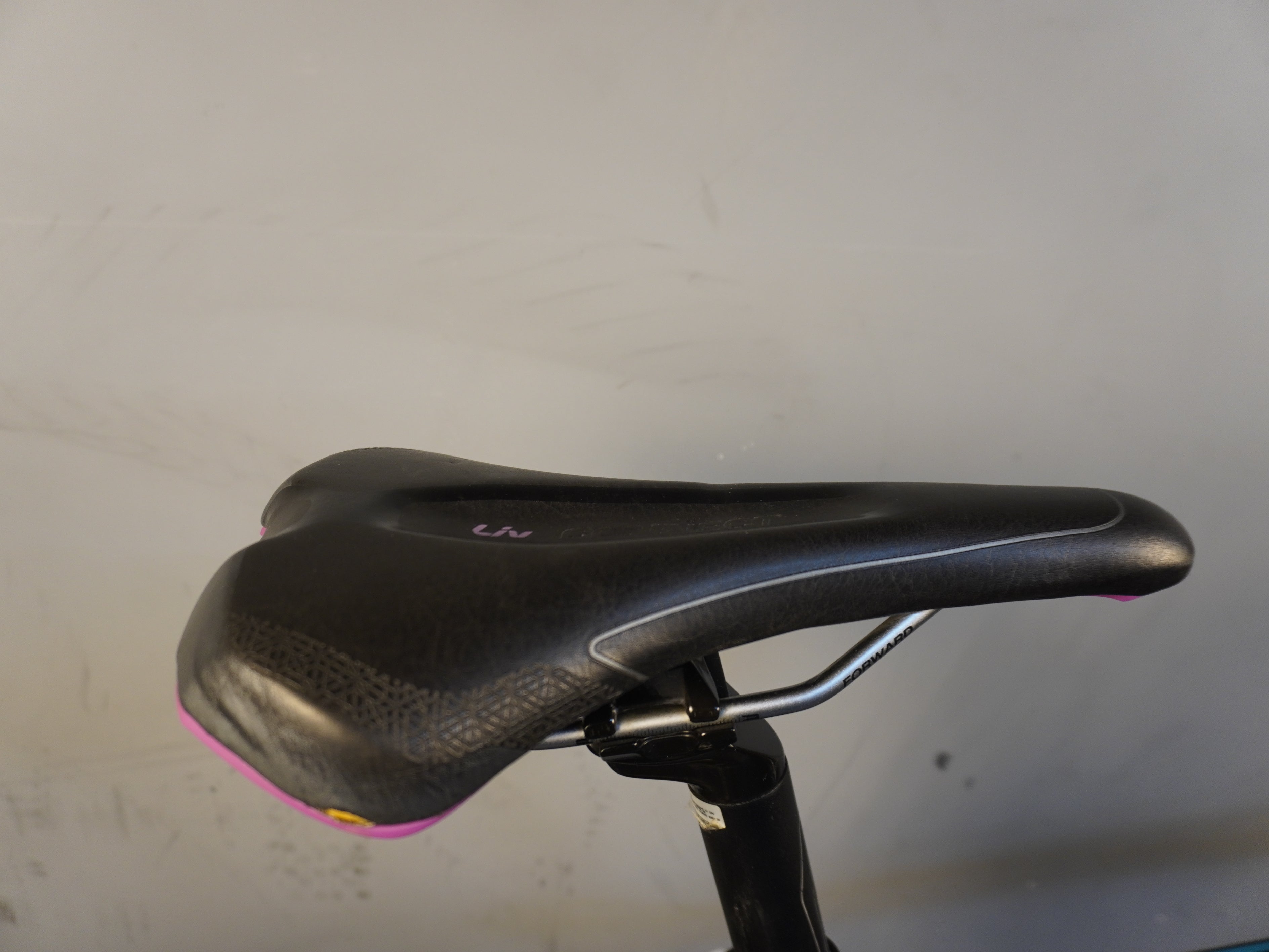 Liv Avail 3 Road Bike