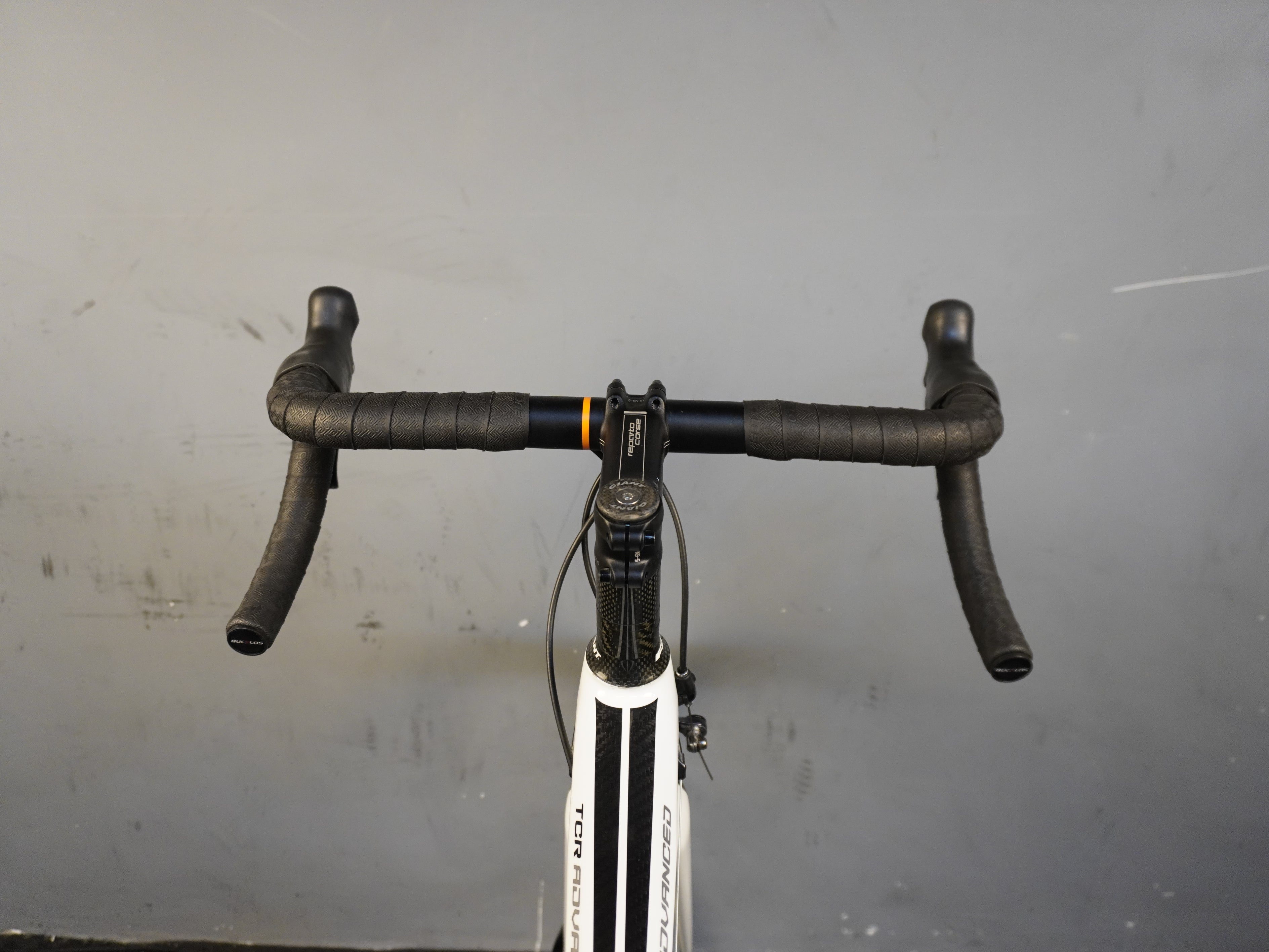 Giant TCR Advanced 2 Road Bike