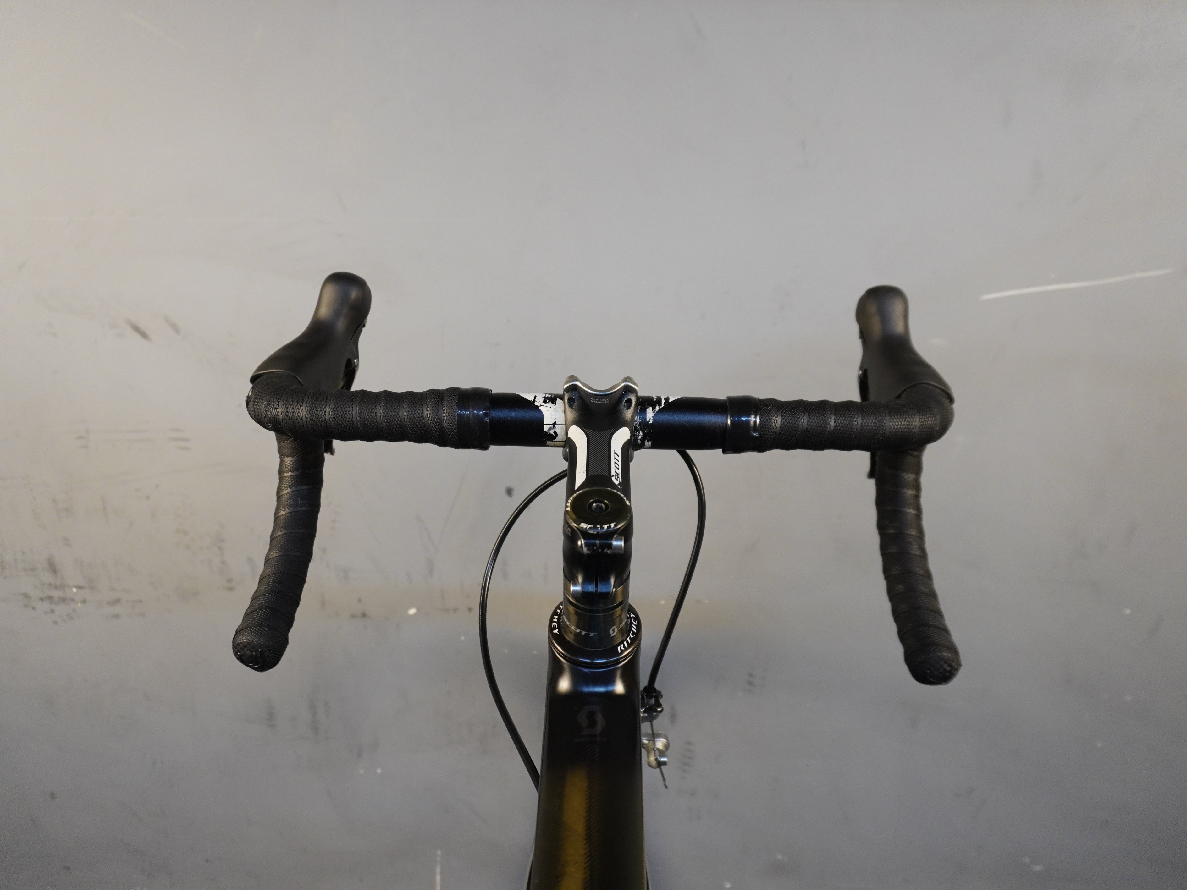 Scott CR1 Pro Road Bike