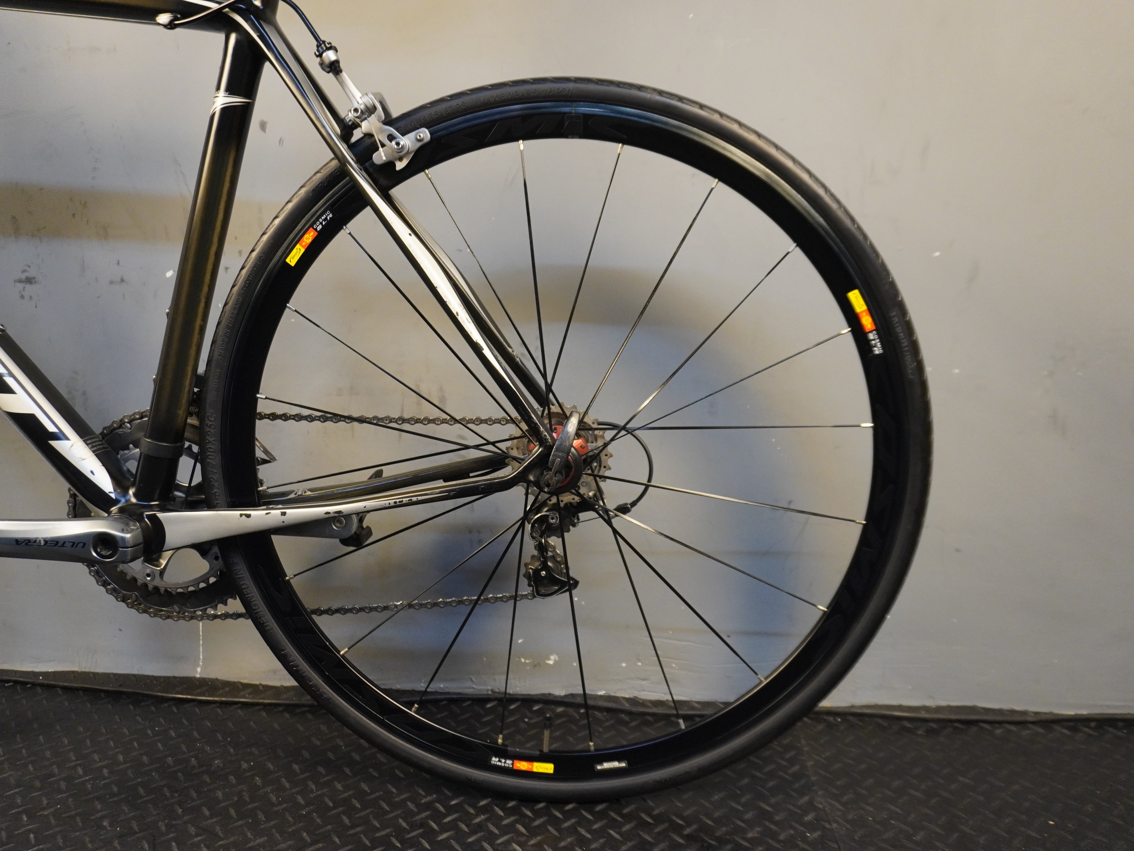 Scott CR1 Pro Road Bike