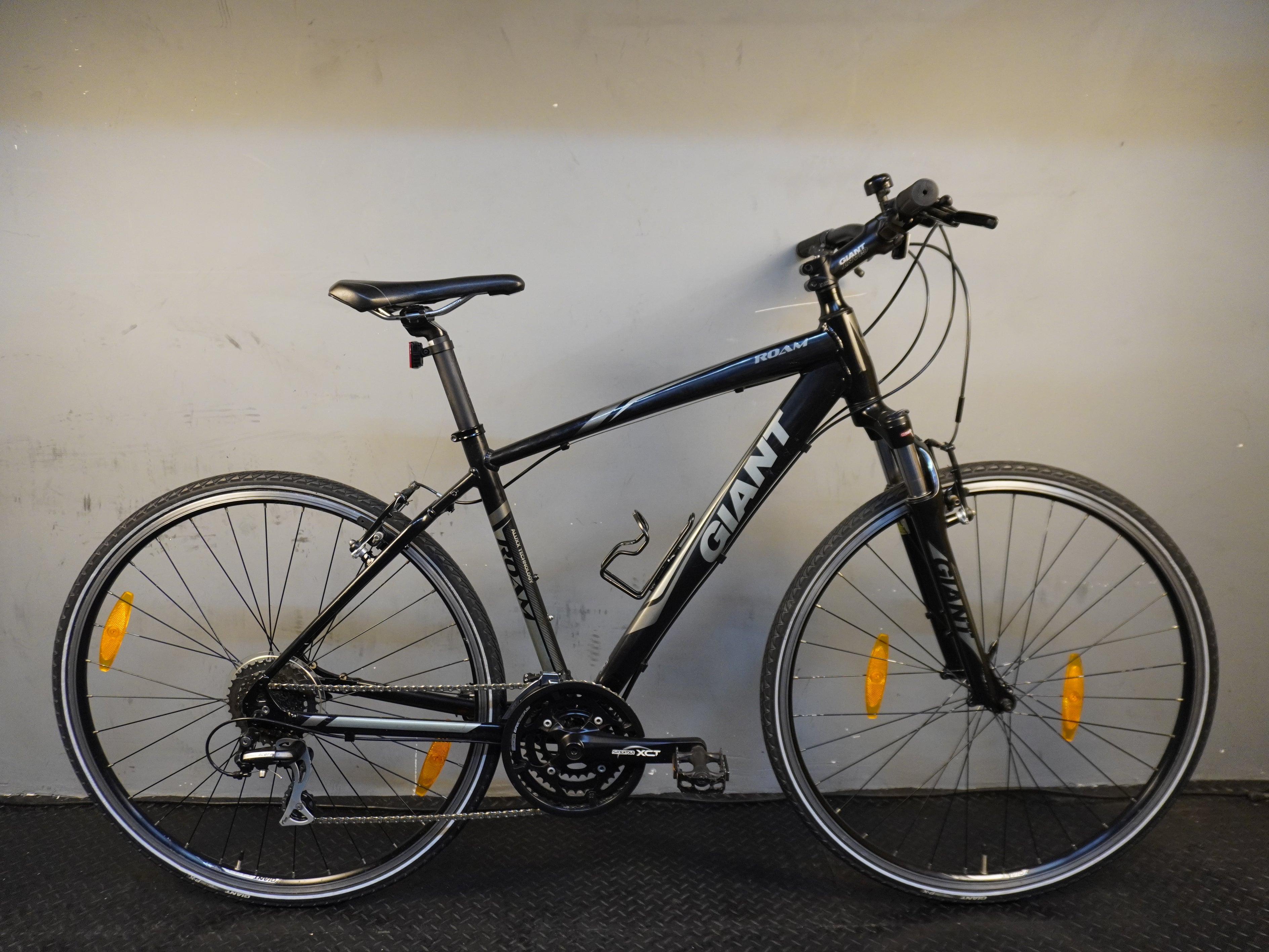 Giant Roam 3 Mountain Bike