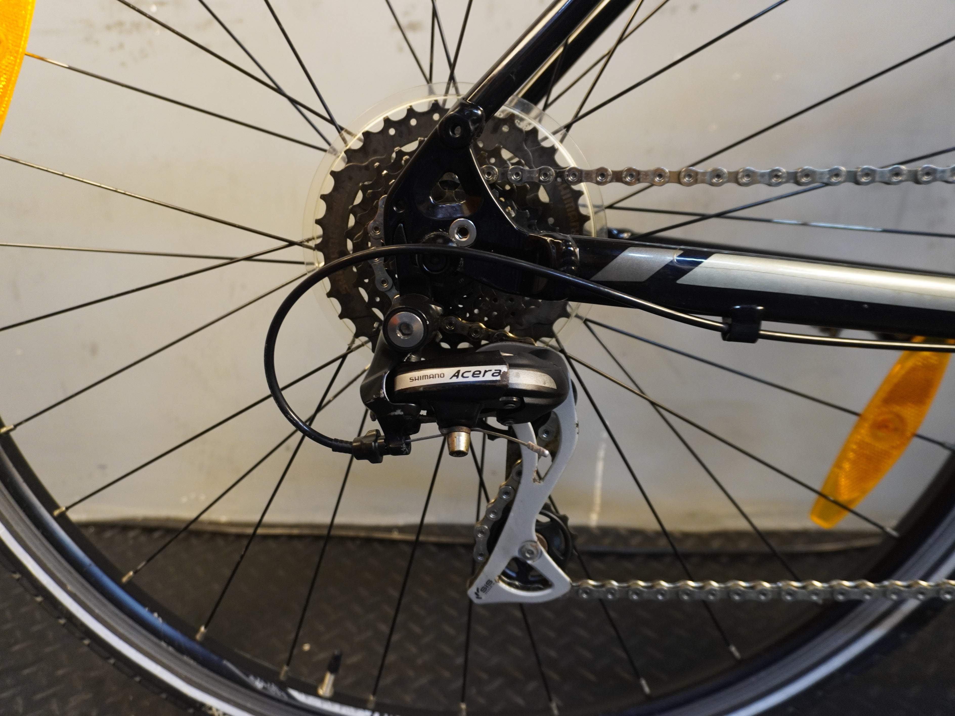 Giant Roam 3 Mountain Bike