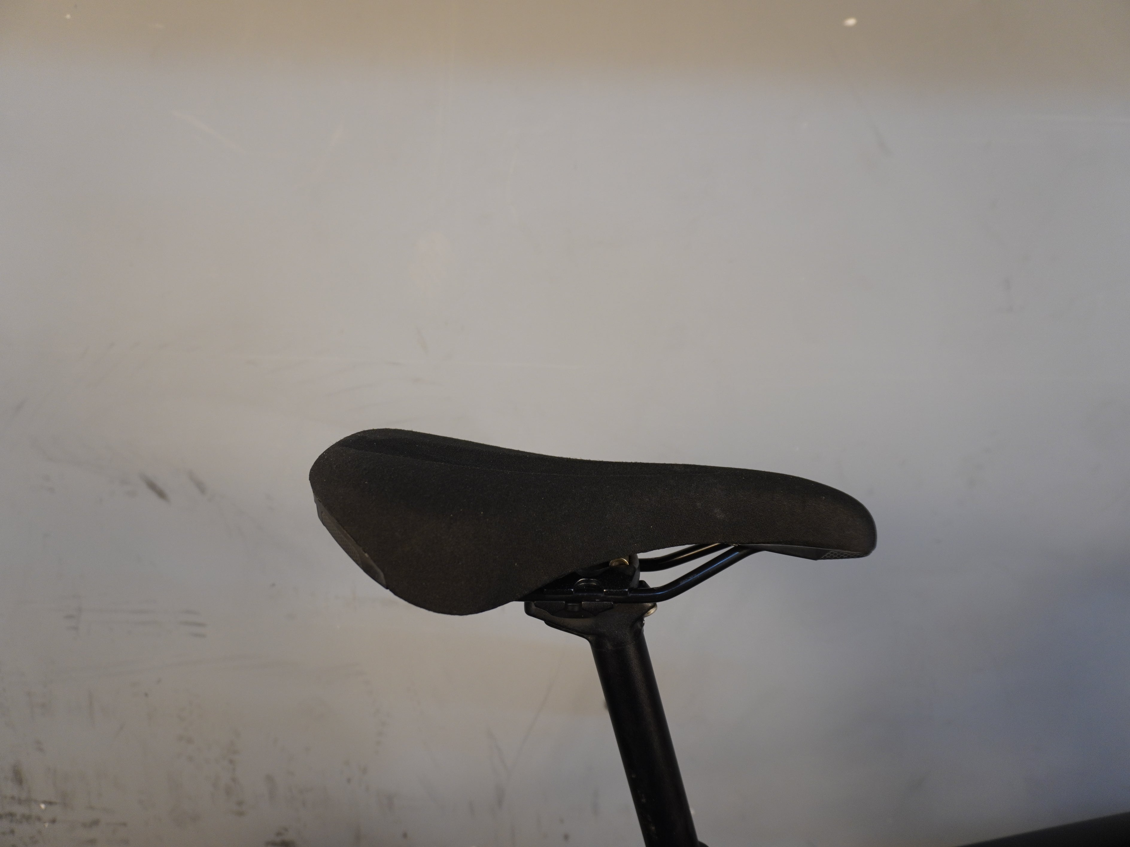 RENT Specialized Sirrus Hybrid Bike