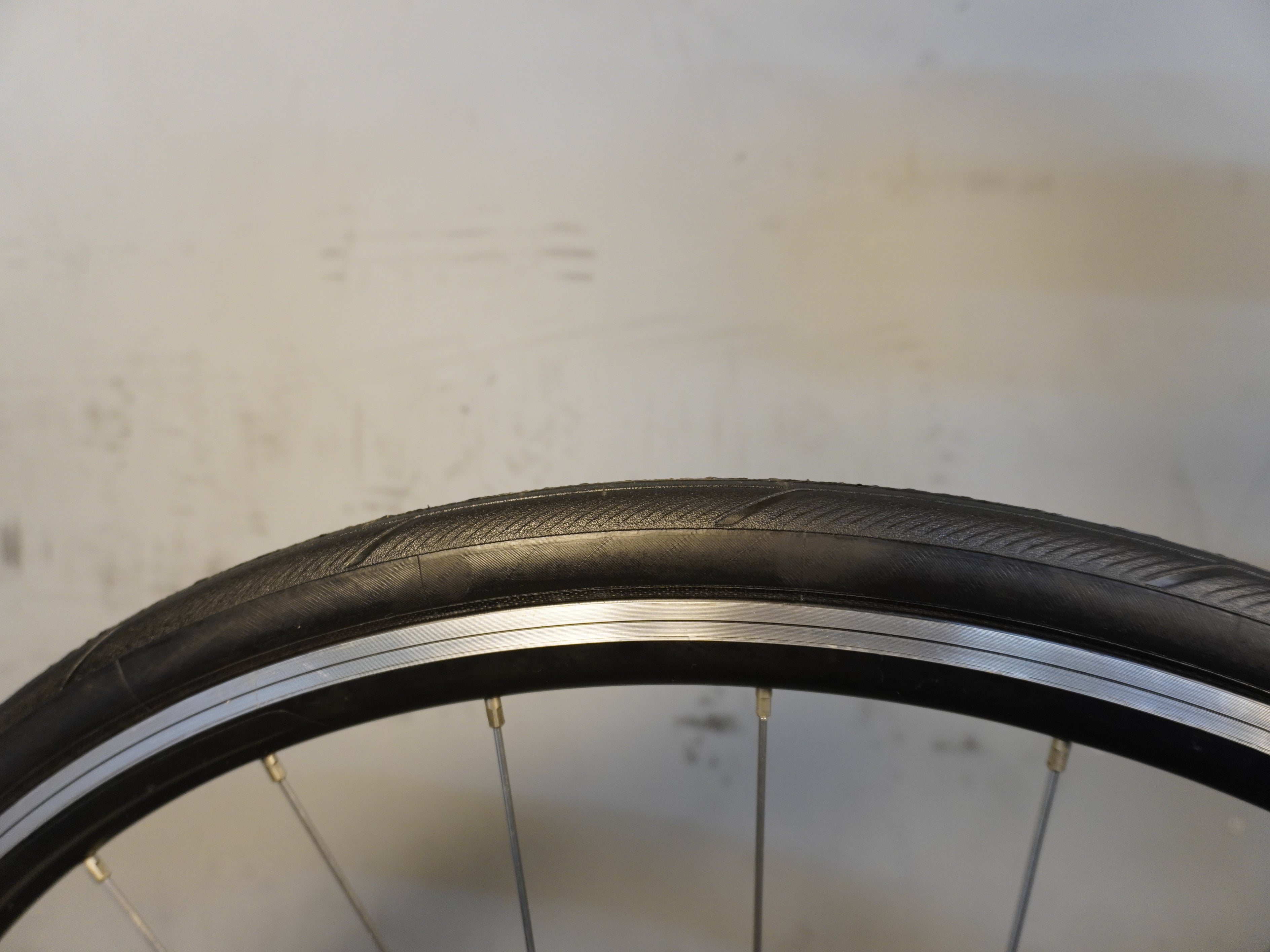 RENT Merida Reacto 300 Road Bike