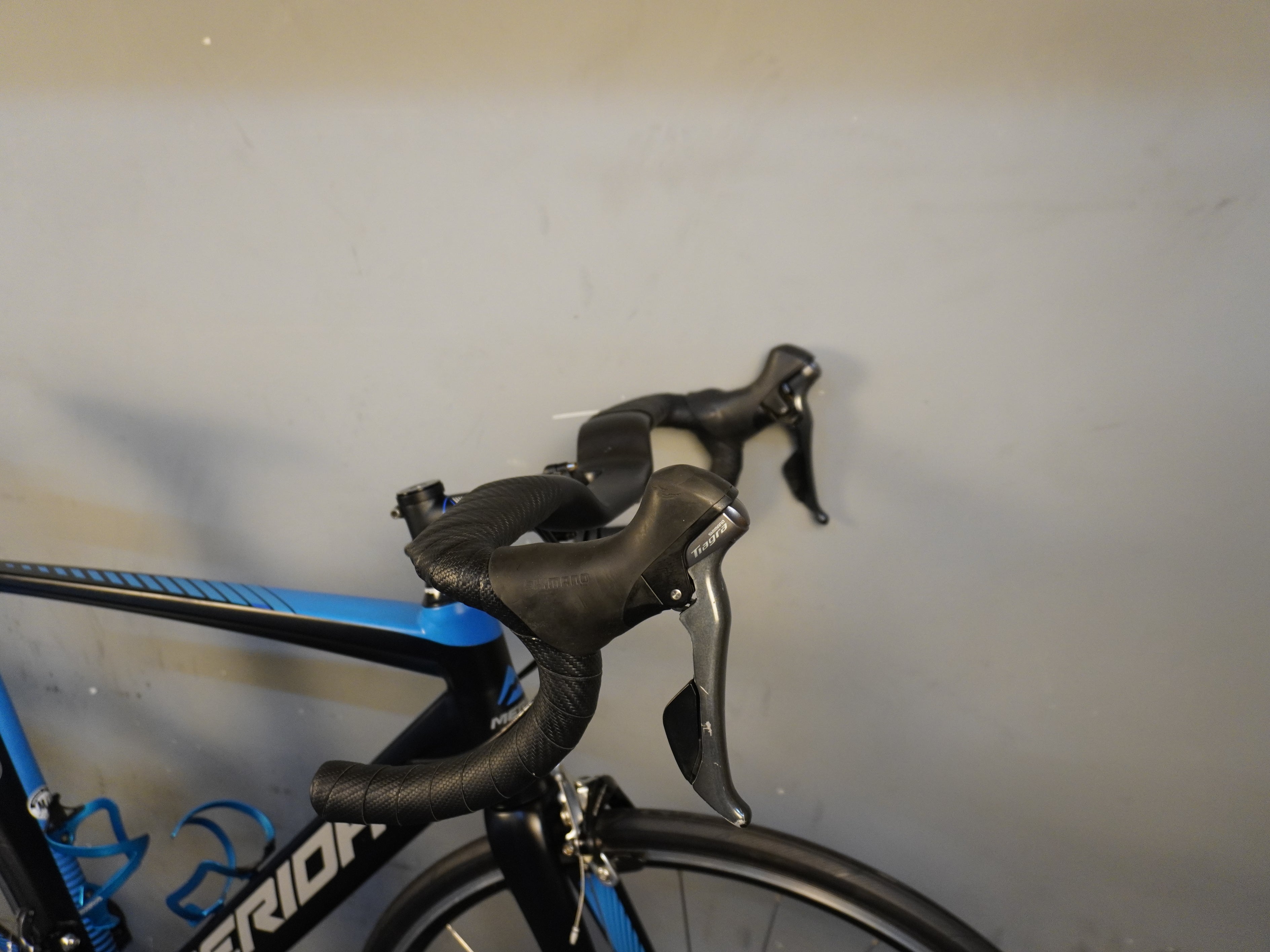 RENT Merida Reacto 300 Road Bike