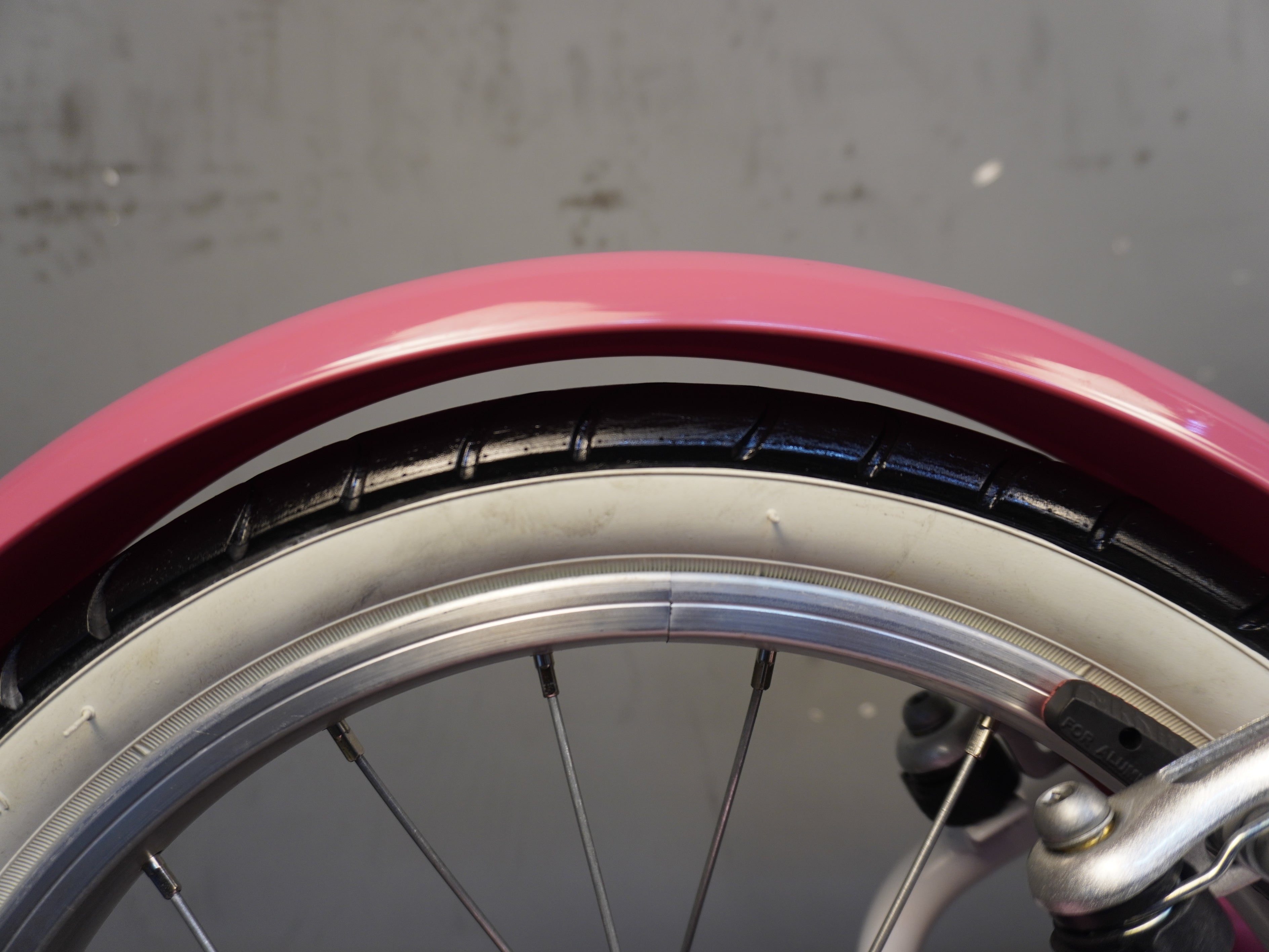 RENT B'twin Docto 500 Kids Bike