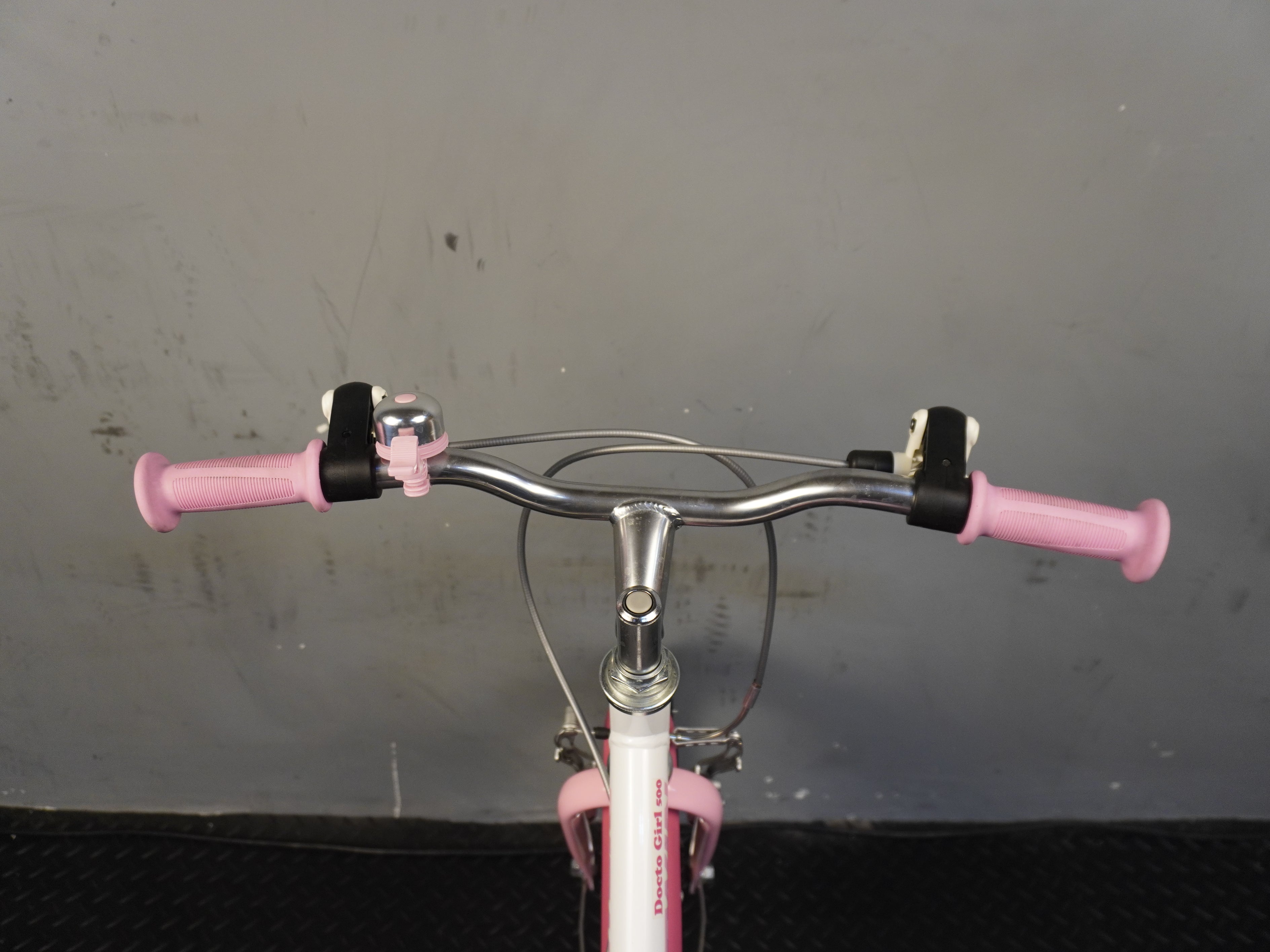 RENT B'twin Docto 500 Kids Bike