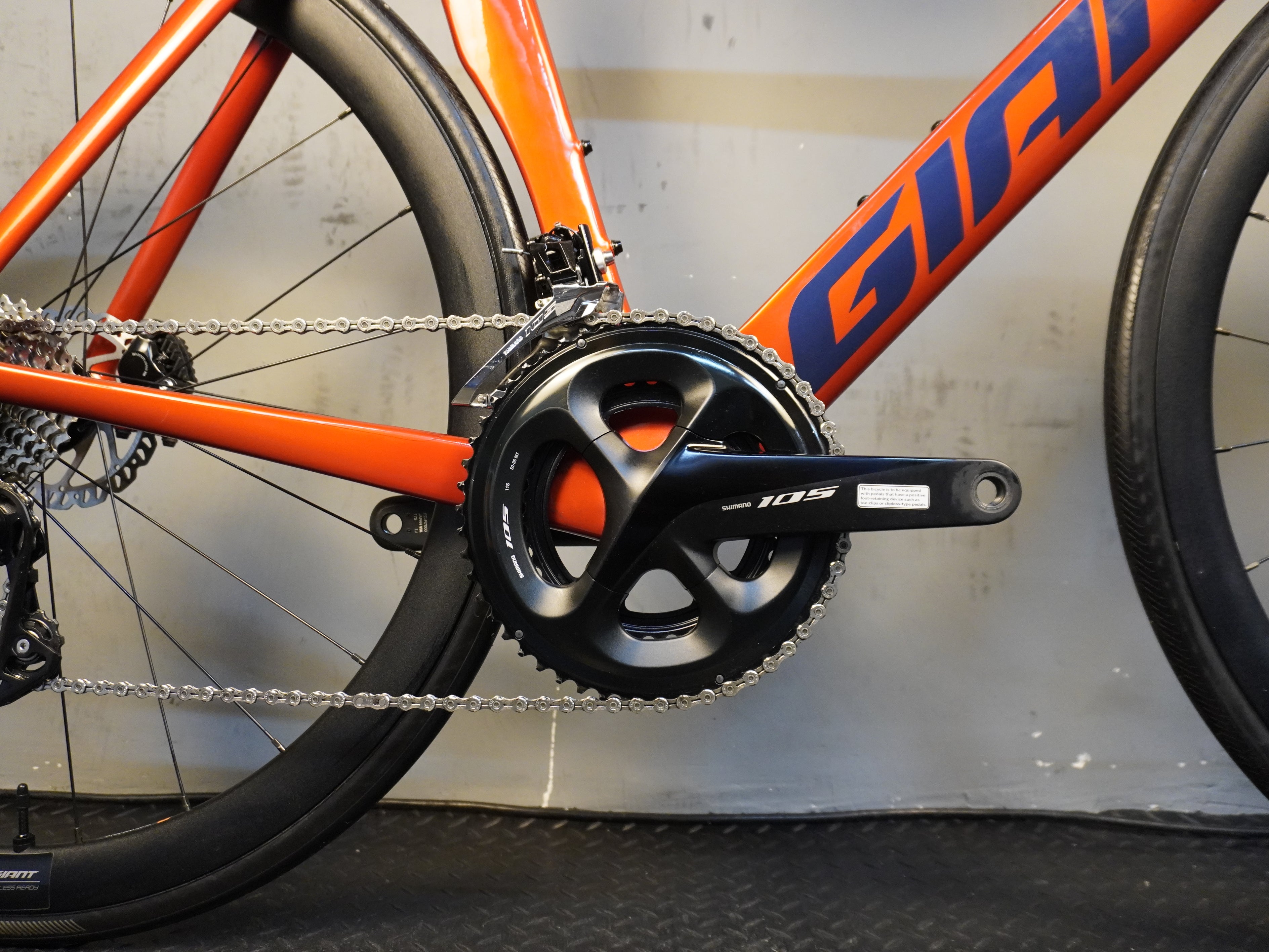 Giant Propel Advanced 2 Road Bike