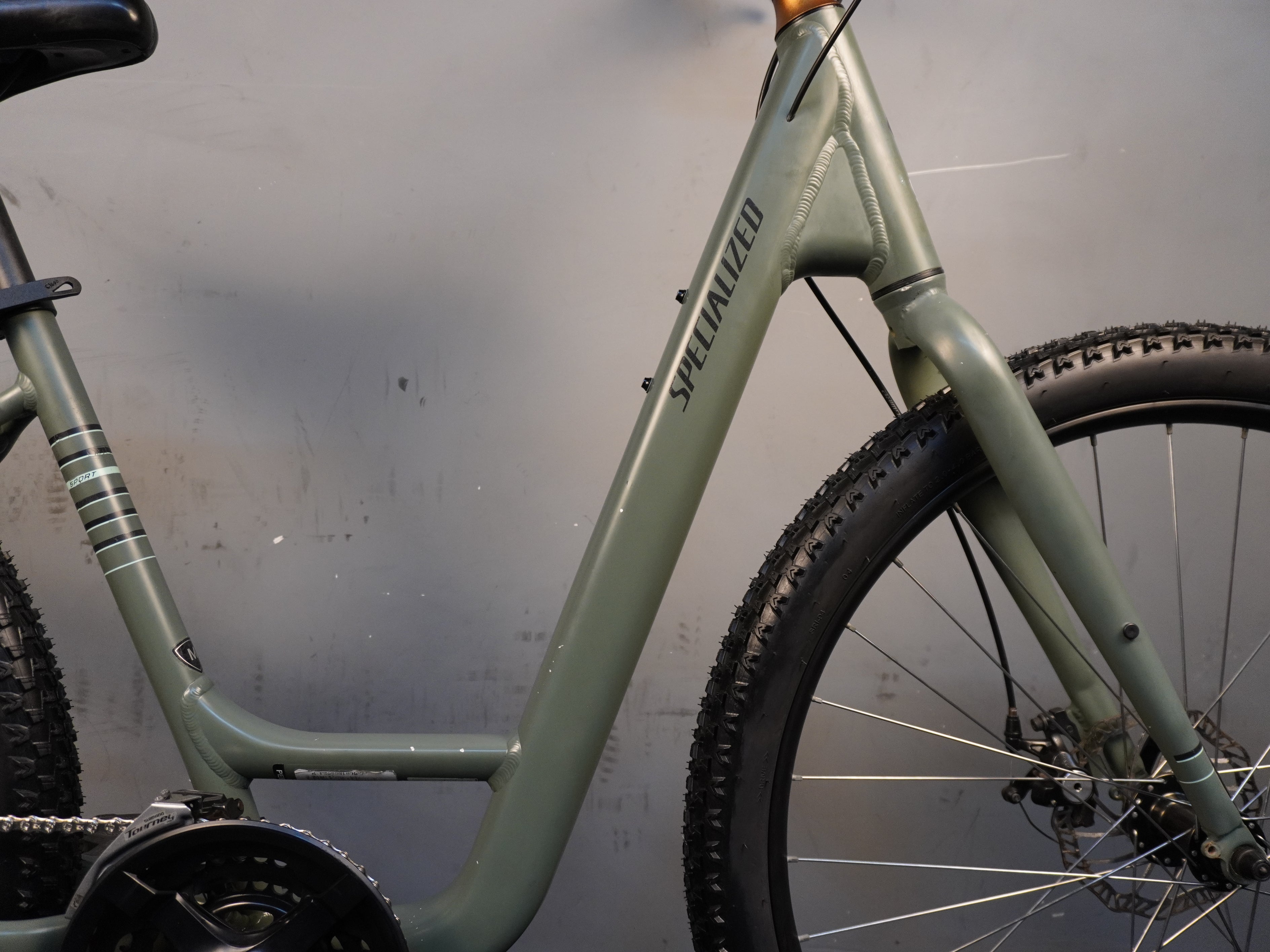 Specialized Roll Sport Low Entry Hybrid Bike