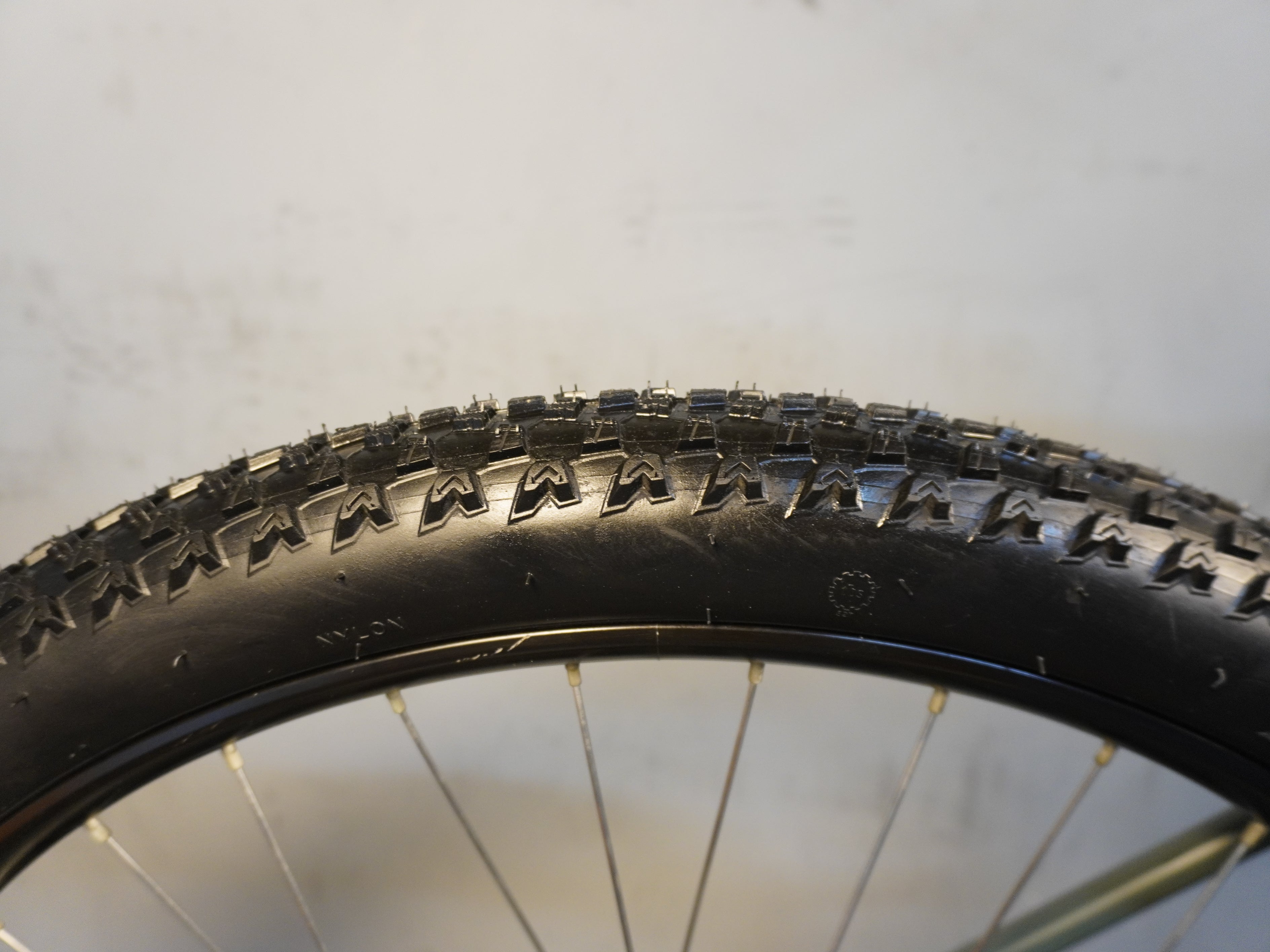 Specialized Roll Sport Low Entry Hybrid Bike