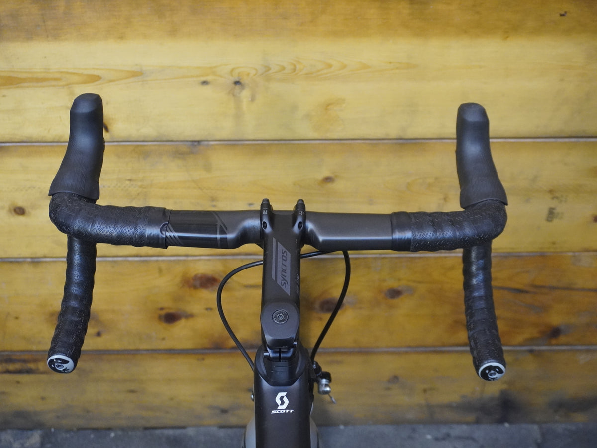 Scott Addict 20 Road Bike