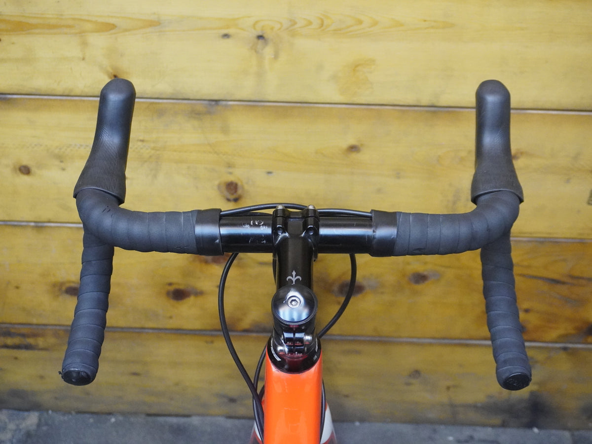 RENT Wilier Triestina GTR Team Disc Road Bike