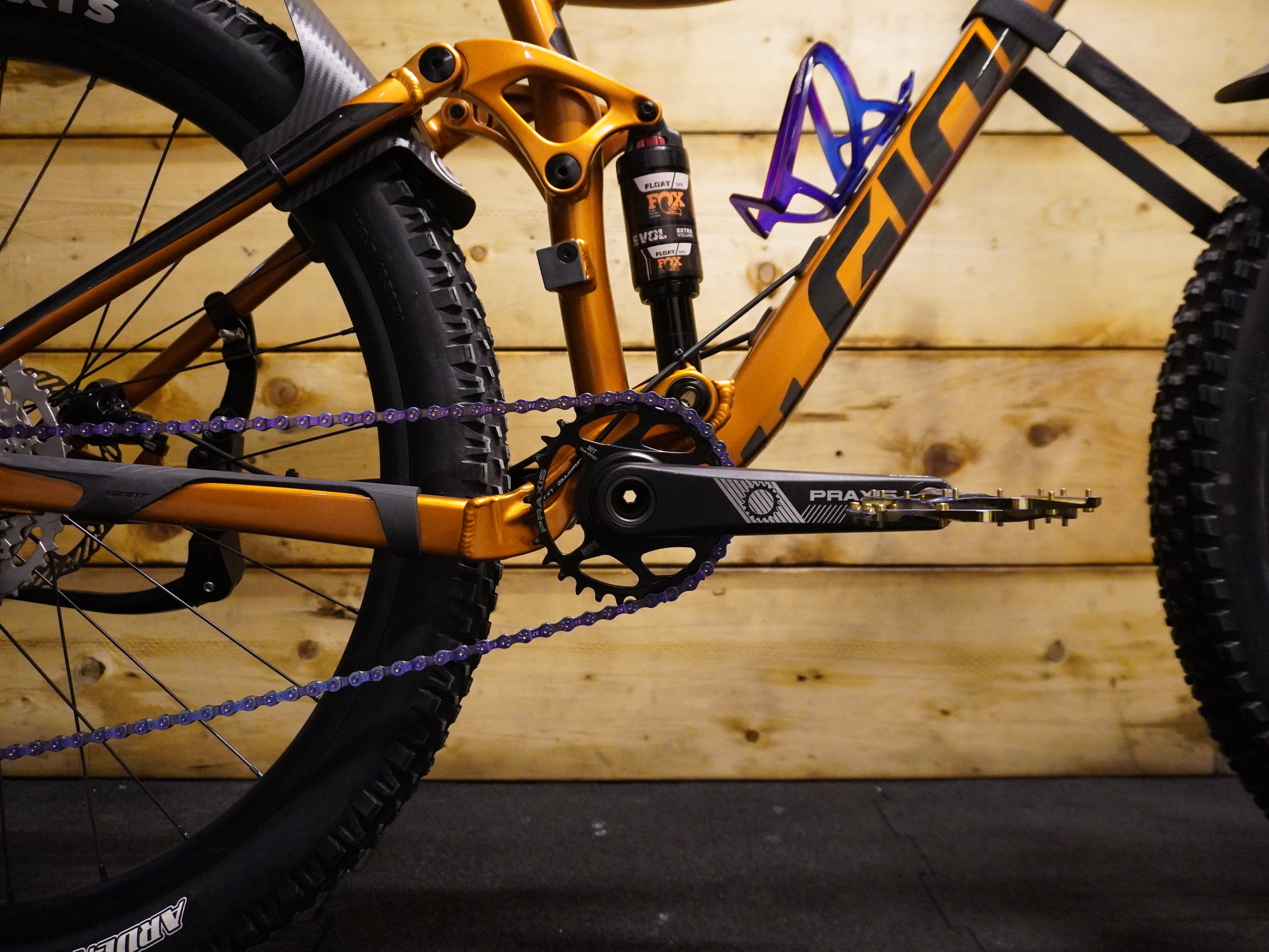 Giant Stance Mountain Bike