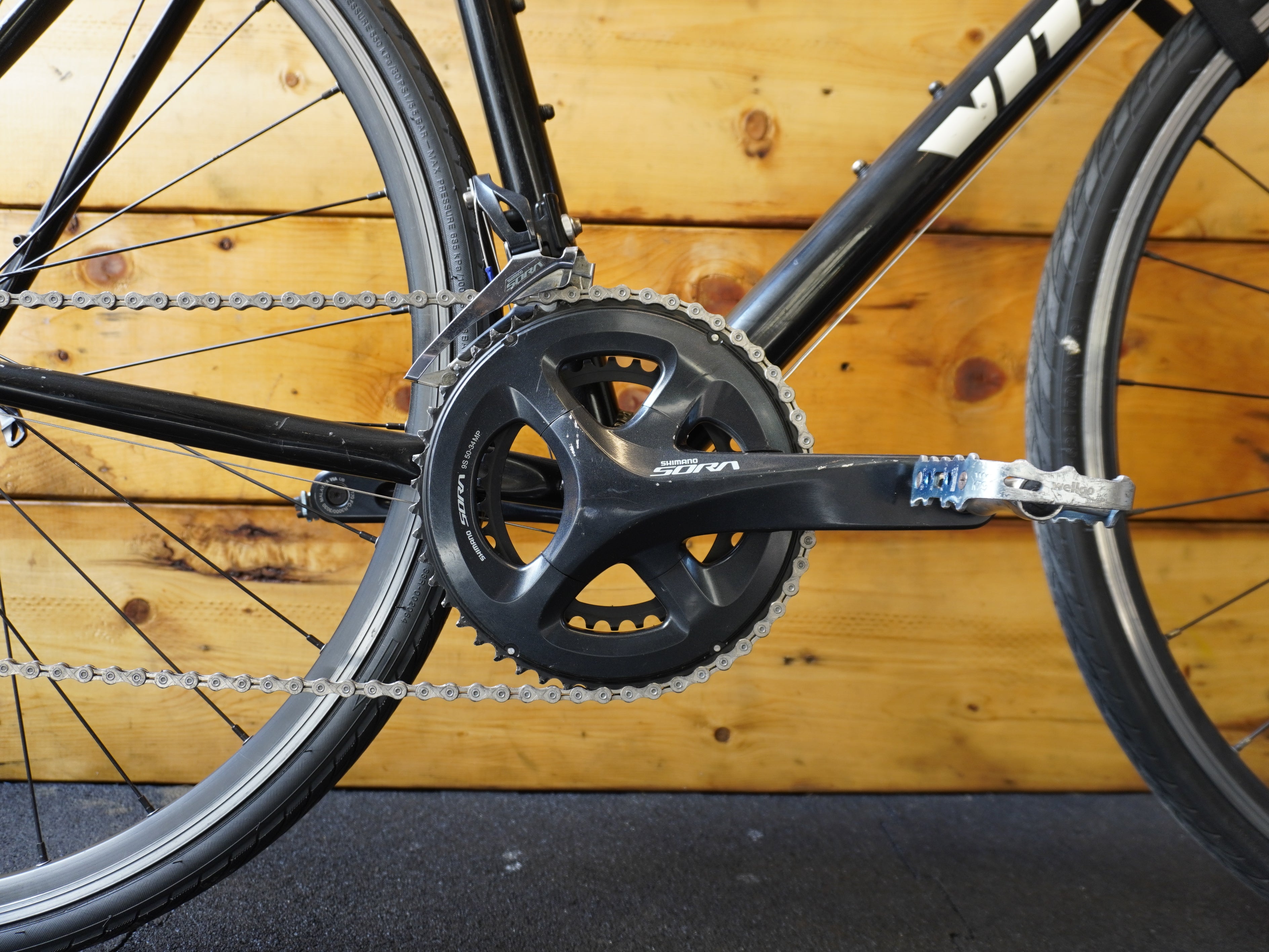 RENT Vitus Razor Road Bike