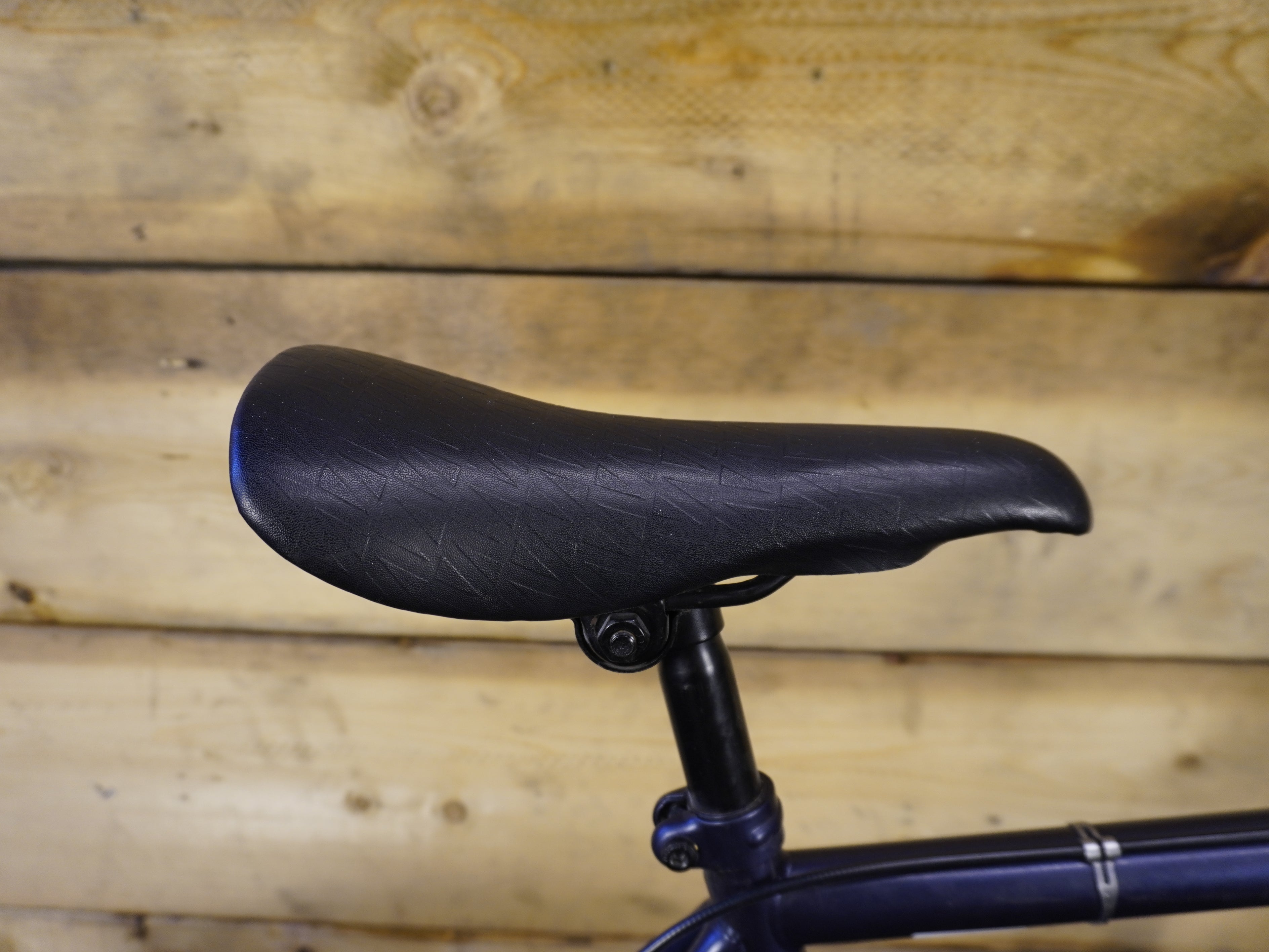 RENT Schwinn Regent Hybrid Bike