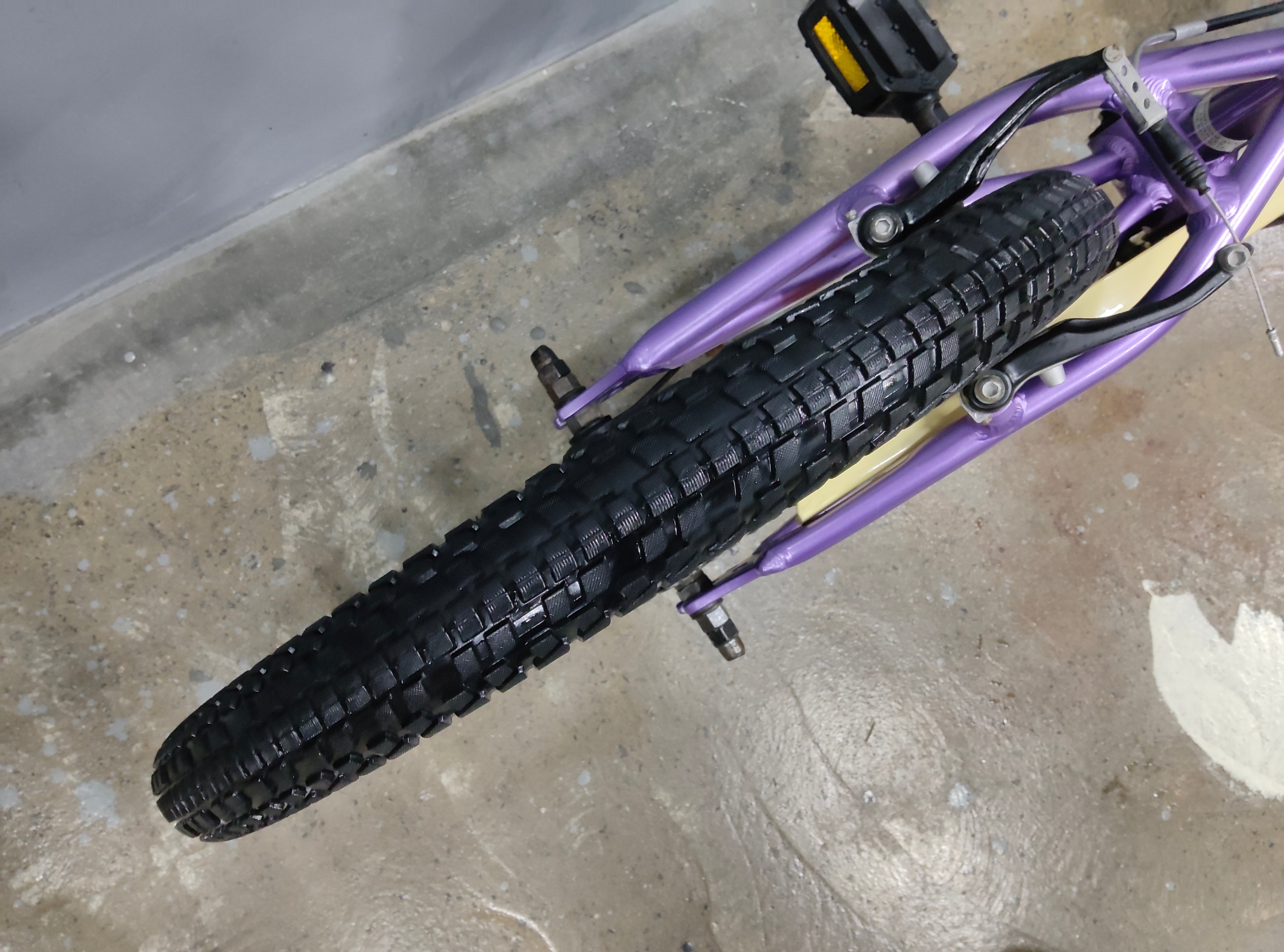 Specialized Hotrock Kids Bike
