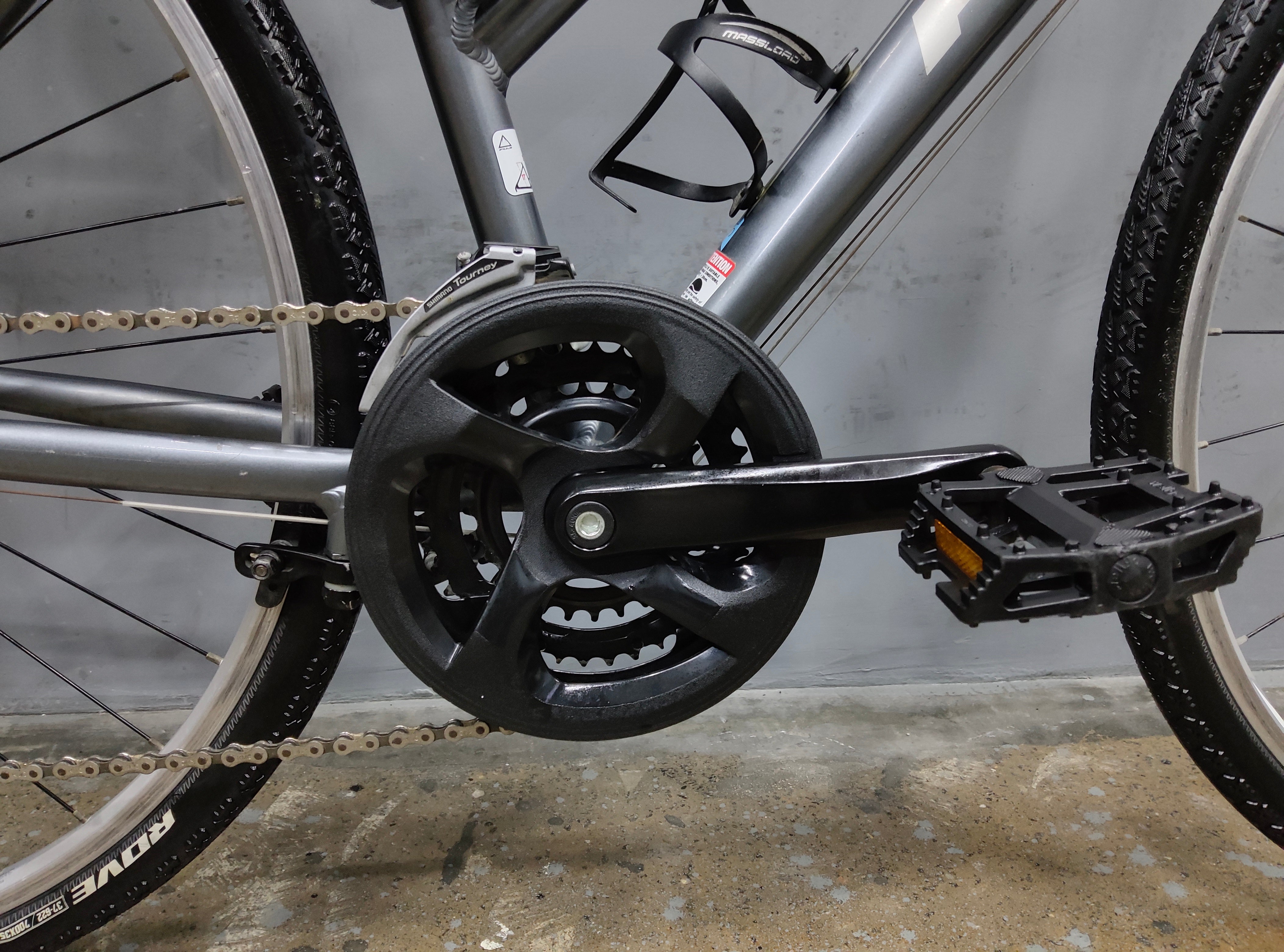 Fuji Absolute 2.3 Hybrid Bike
