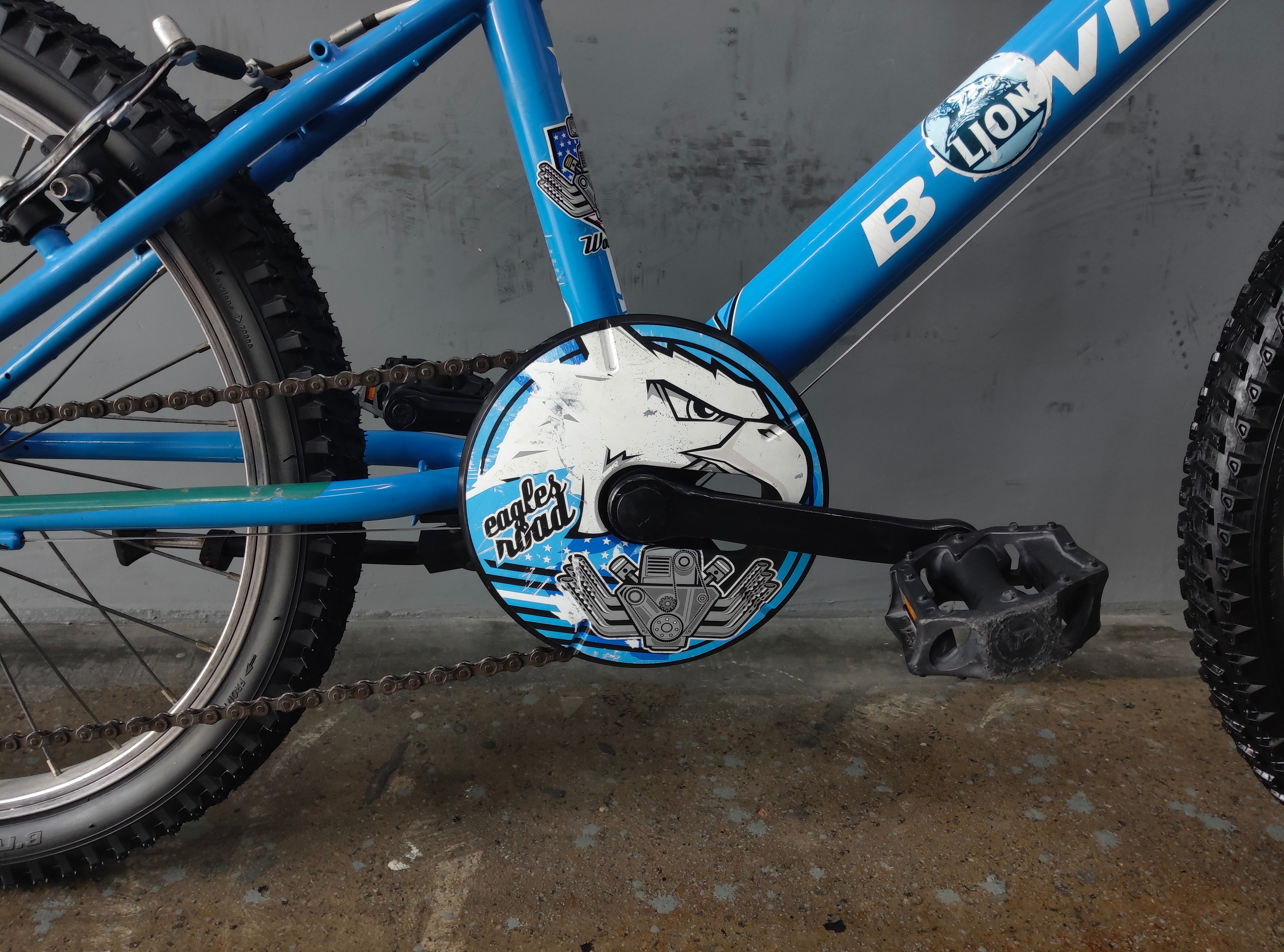 B'twin RacingBoy 320 Kids Bike