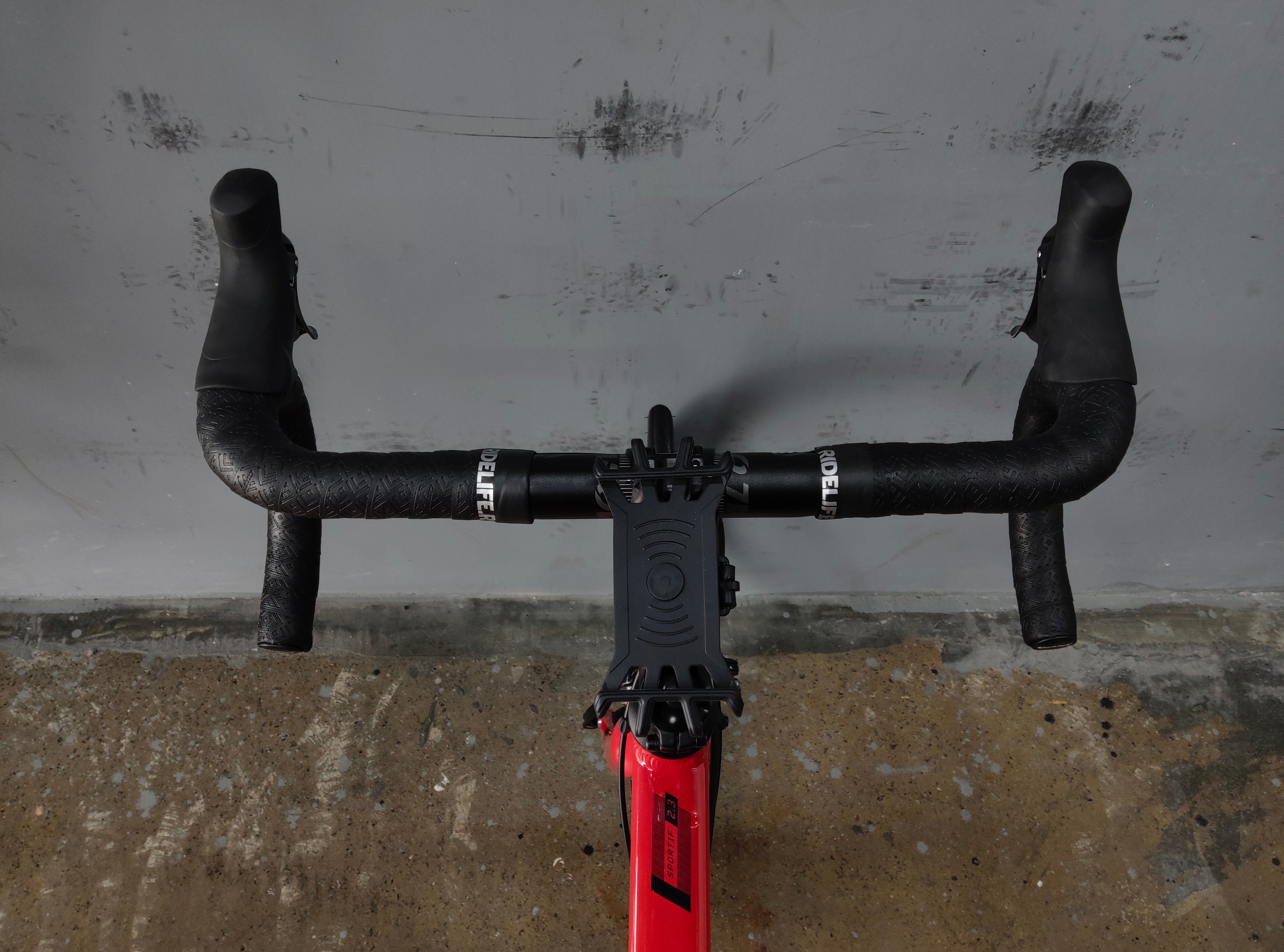 Fuji Sportif 2.3 Road Bike