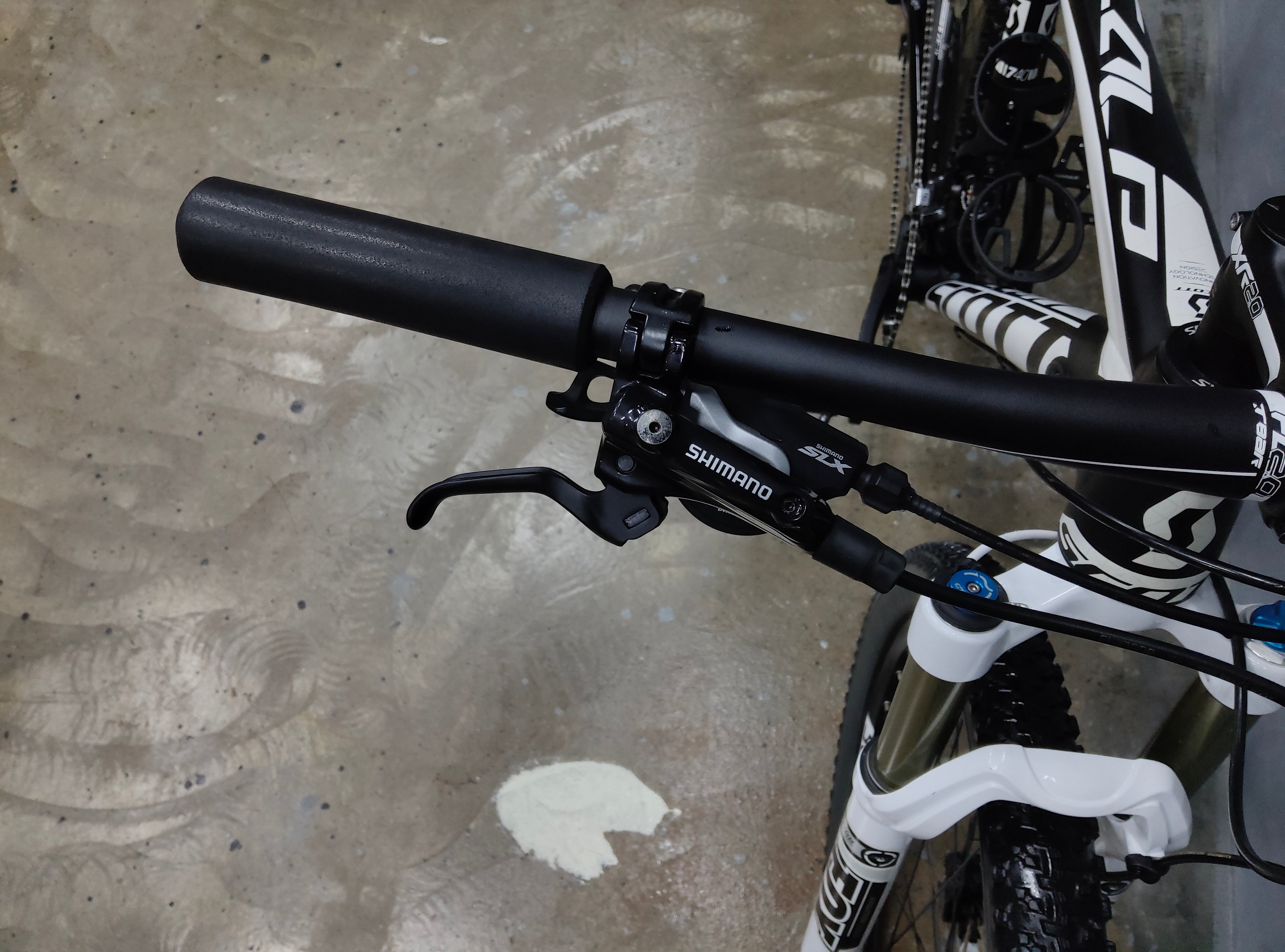 Scott Scale 740 Mountain Bike