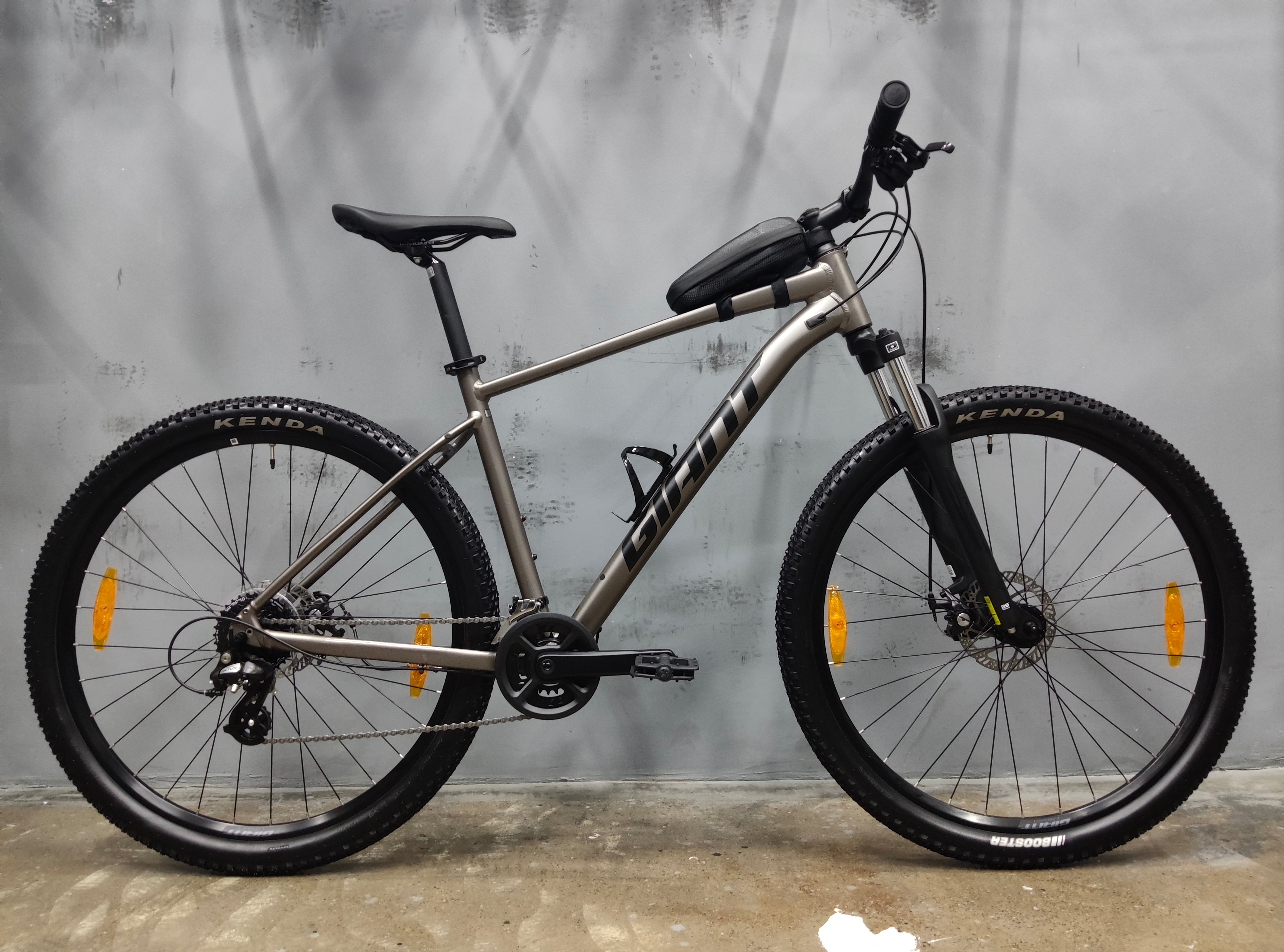 Giant Talon 4 Mountain Bike