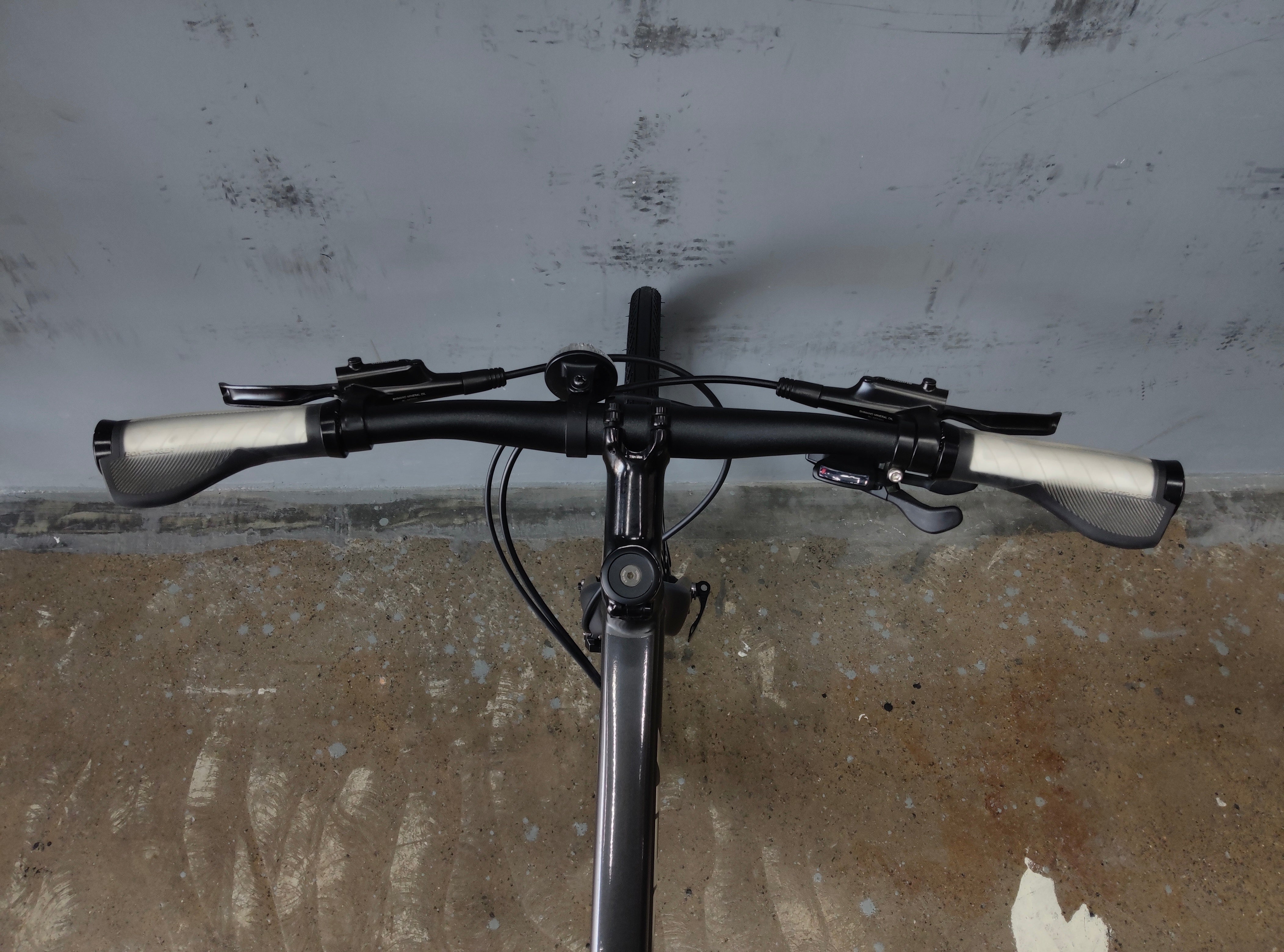 Trek FX3 Hybrid Bike