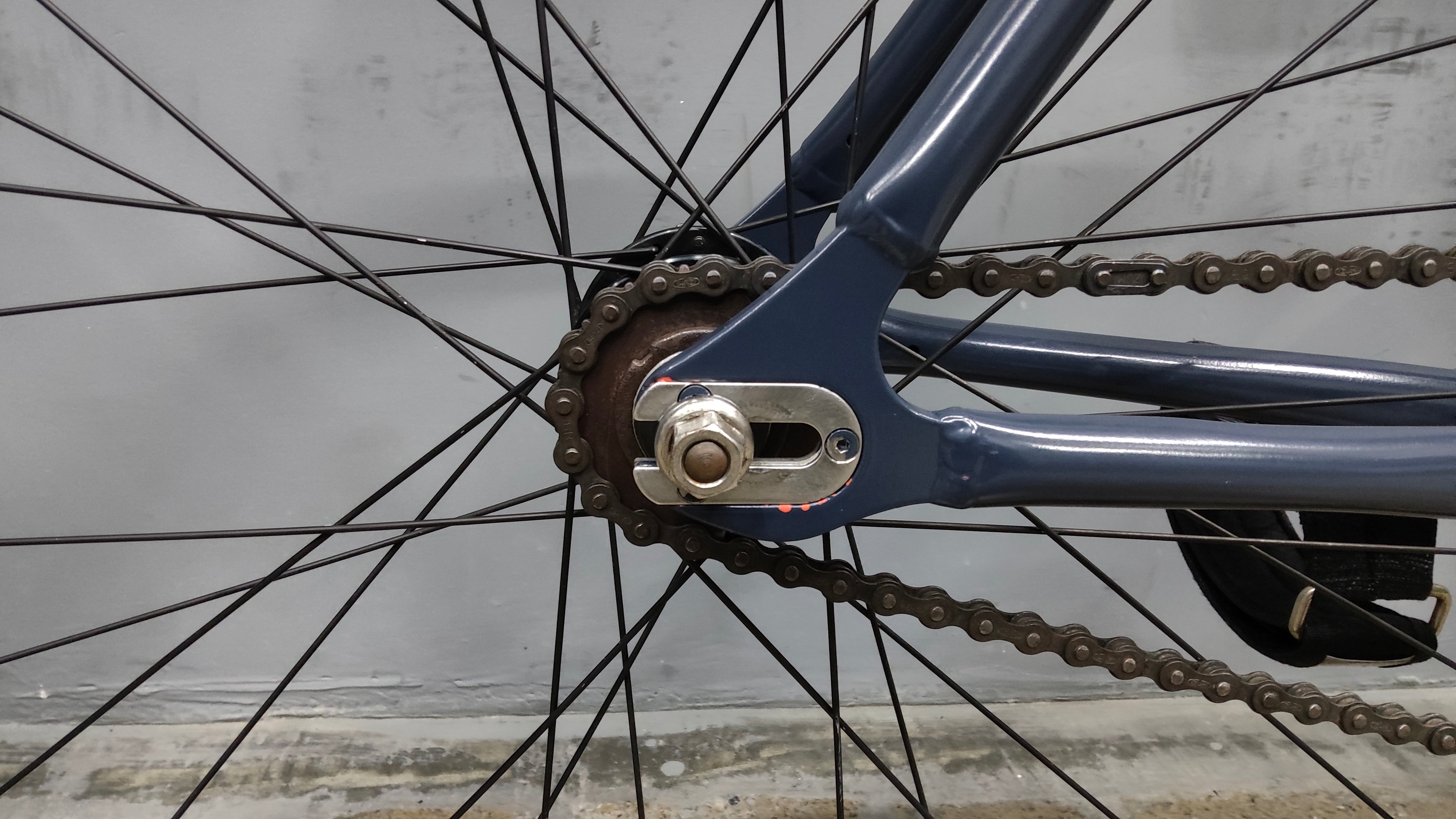 Leader 721 Fixed Gear Road Bike