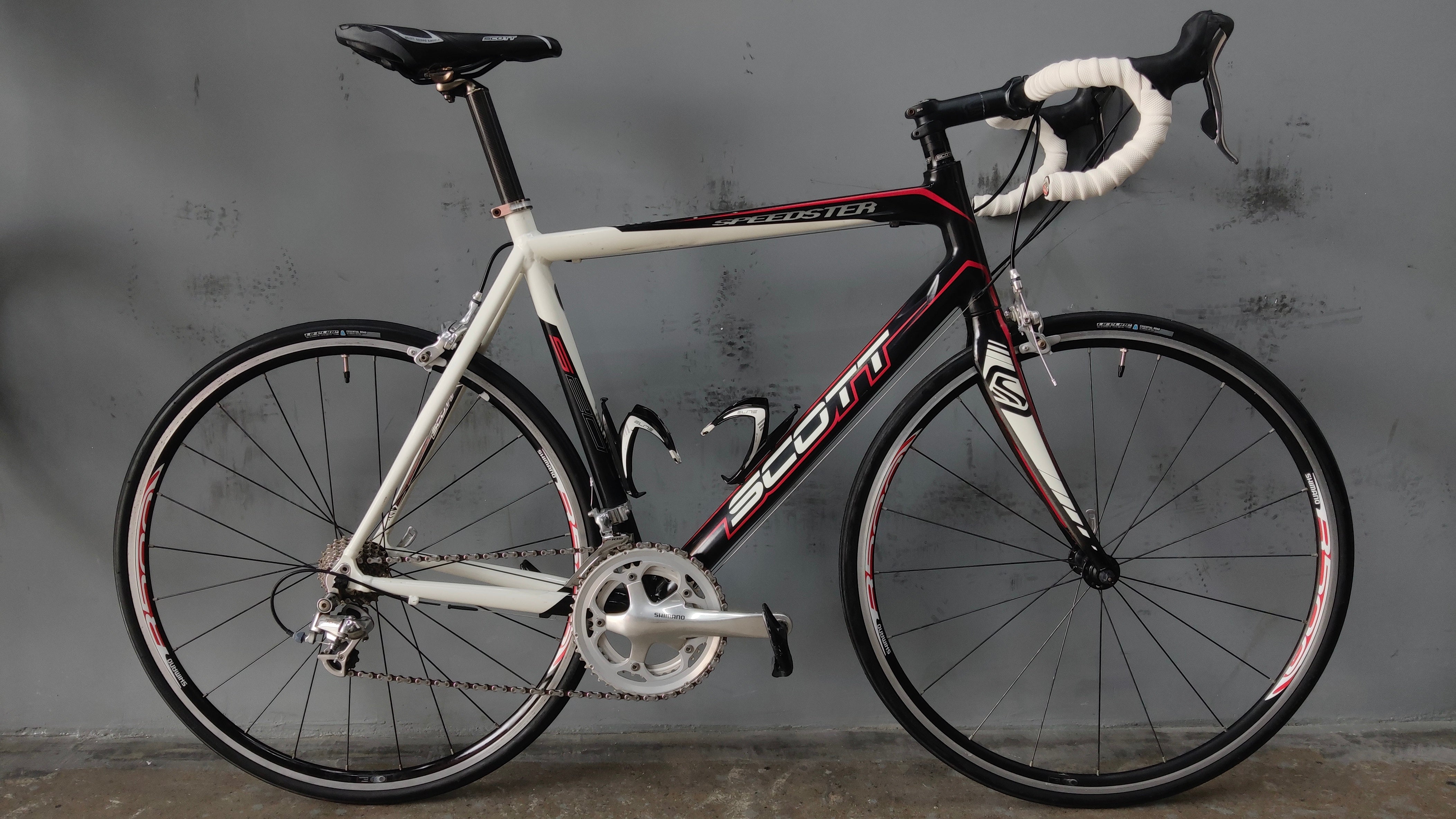 Scott Speedster S20 Road Bike