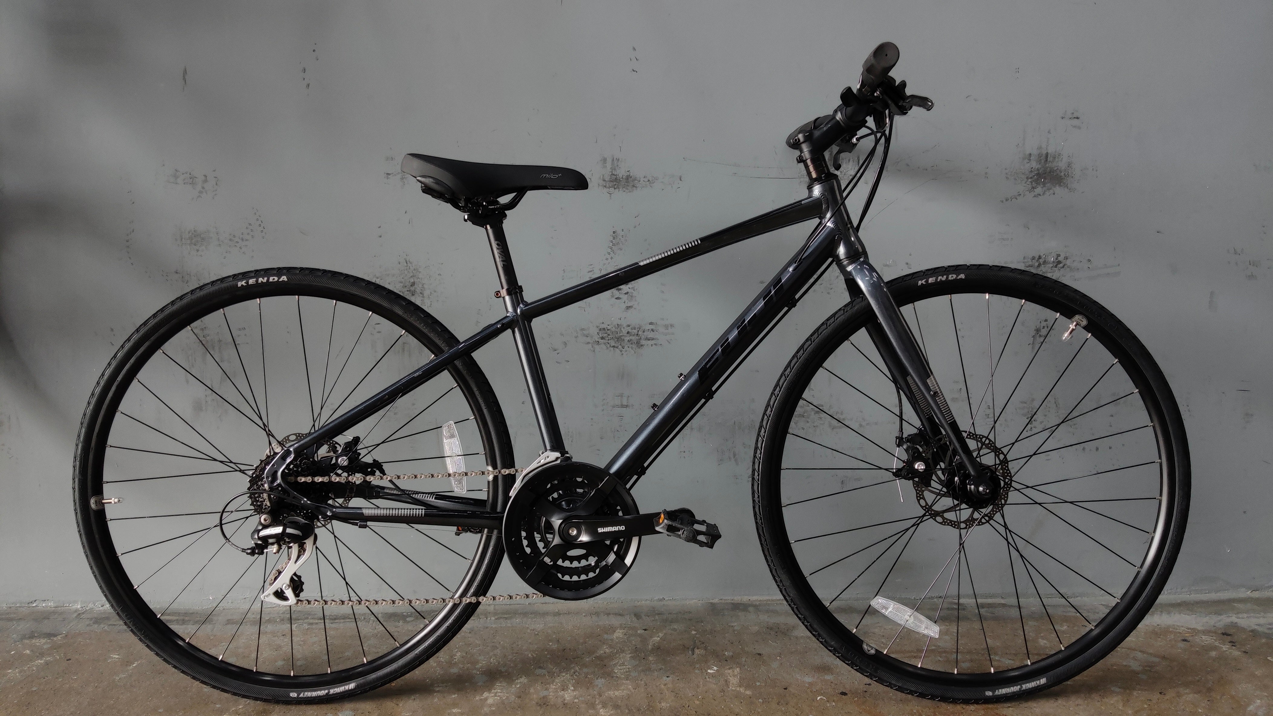 Fuji Absolute 1.9 Hybrid Bike