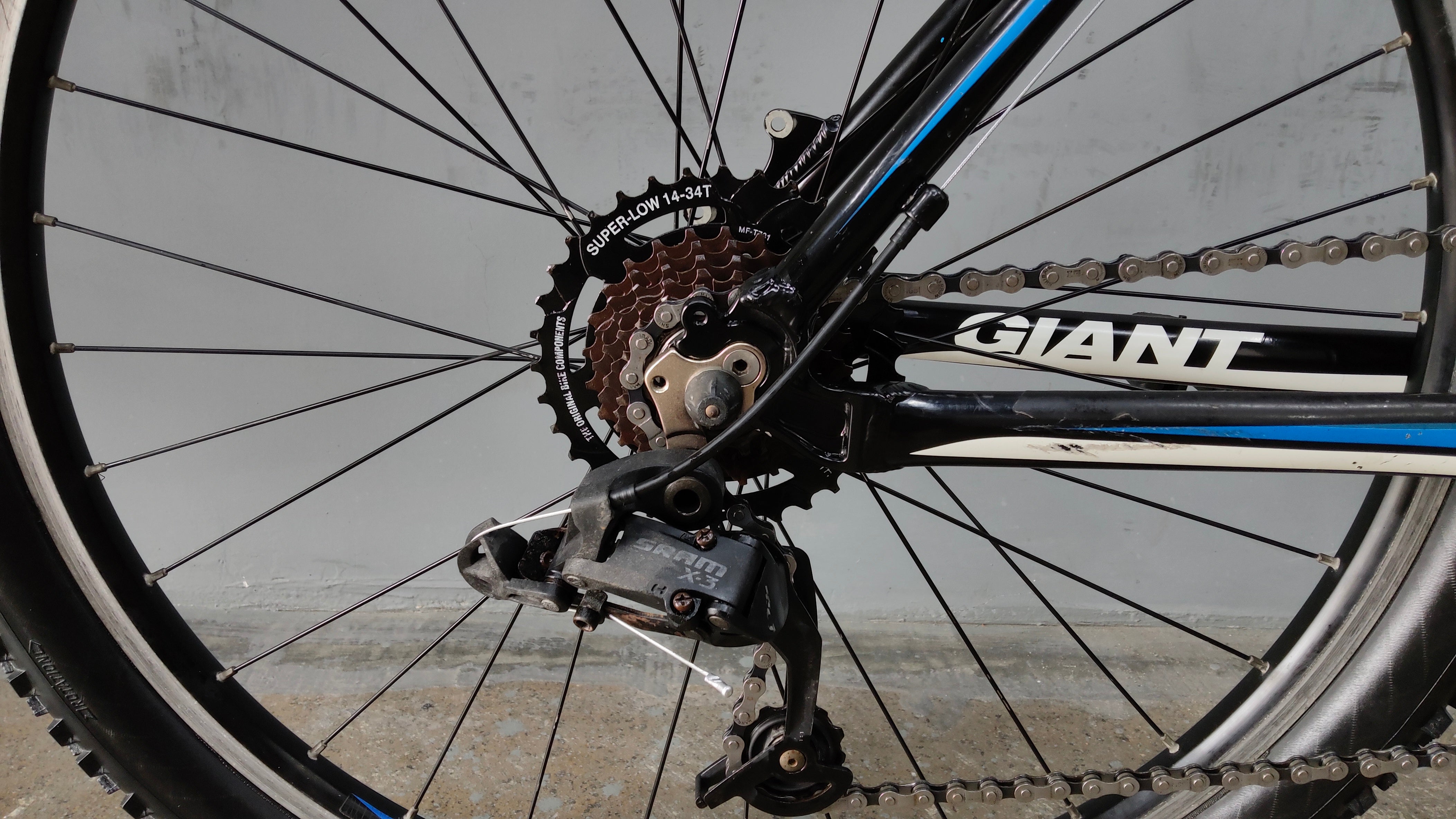 Giant Revel 2 Mountain Bike