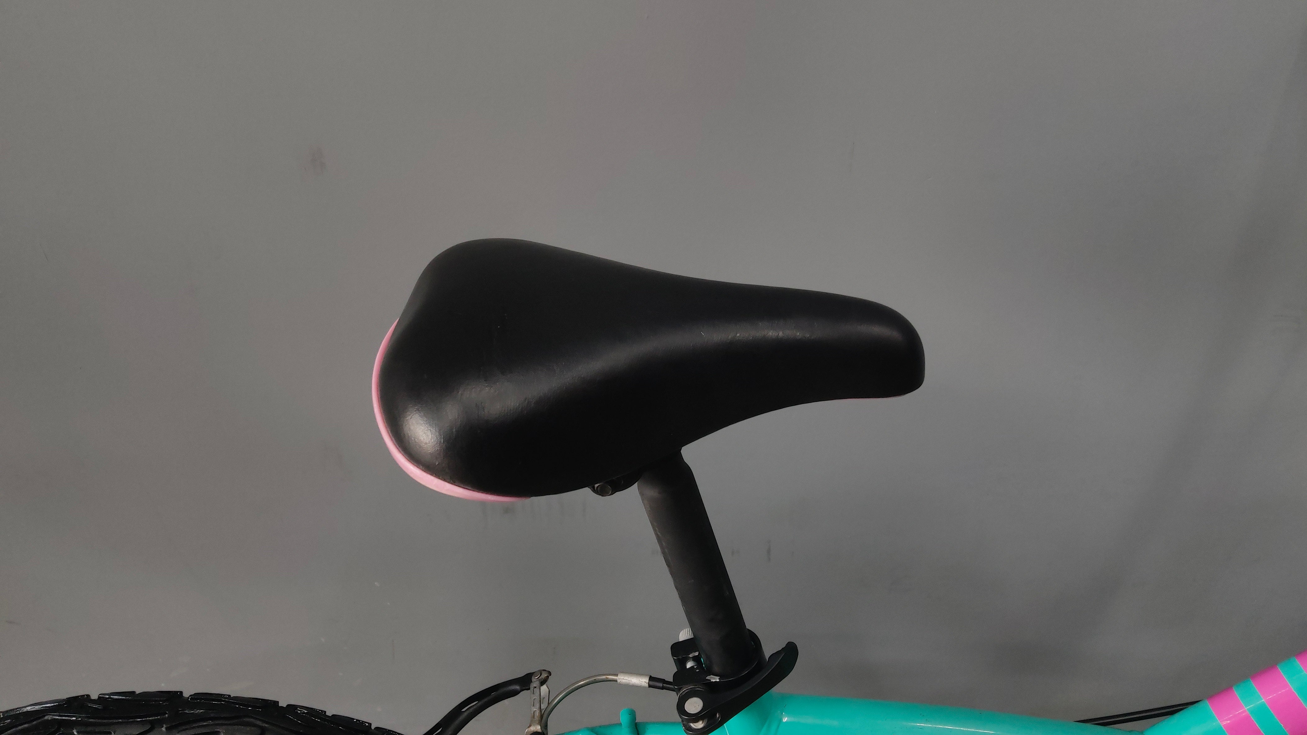 B'twin Mistigirl 320 Kids Bike