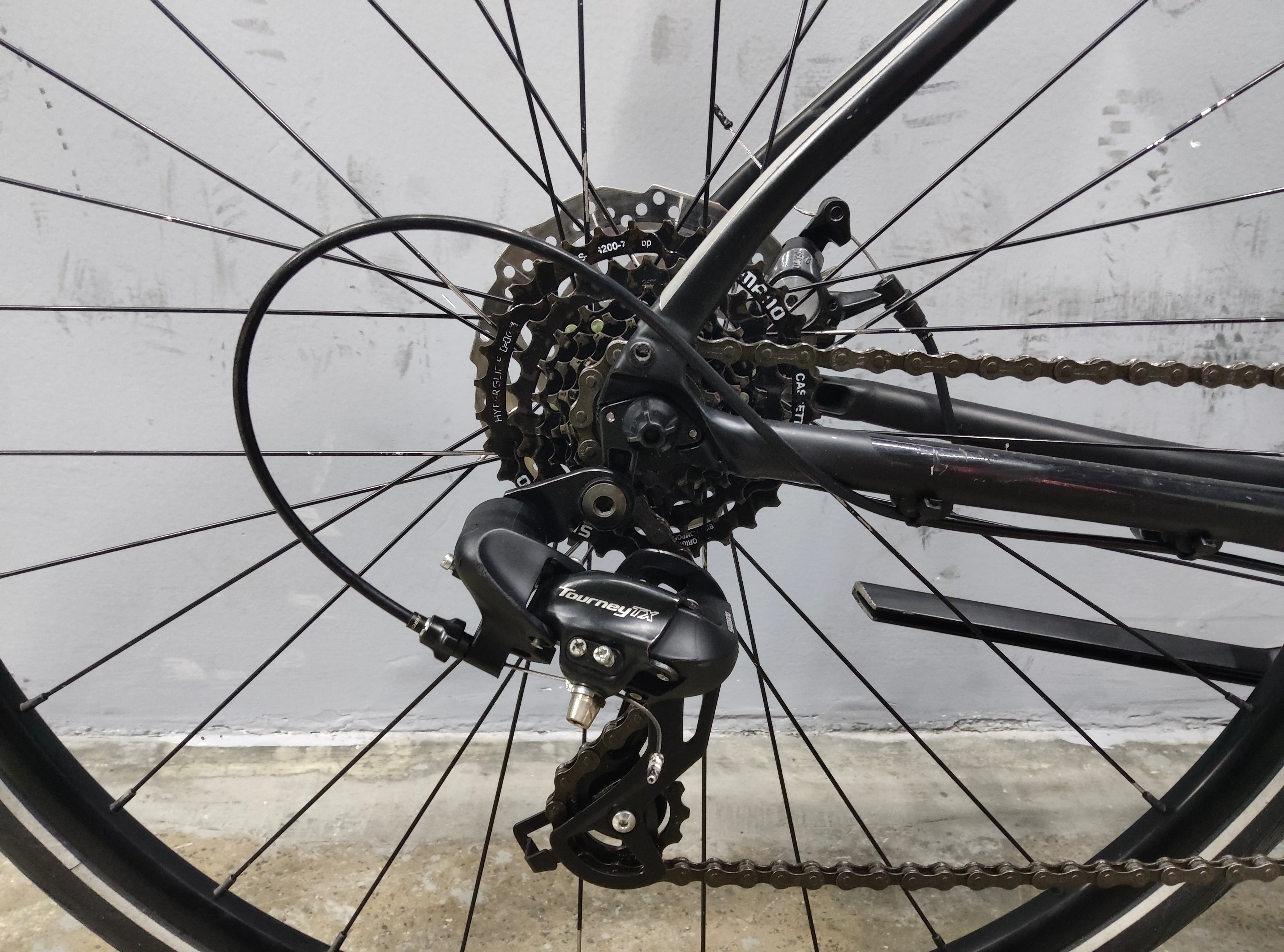 Cannondale Quick Five Hybrid Bike