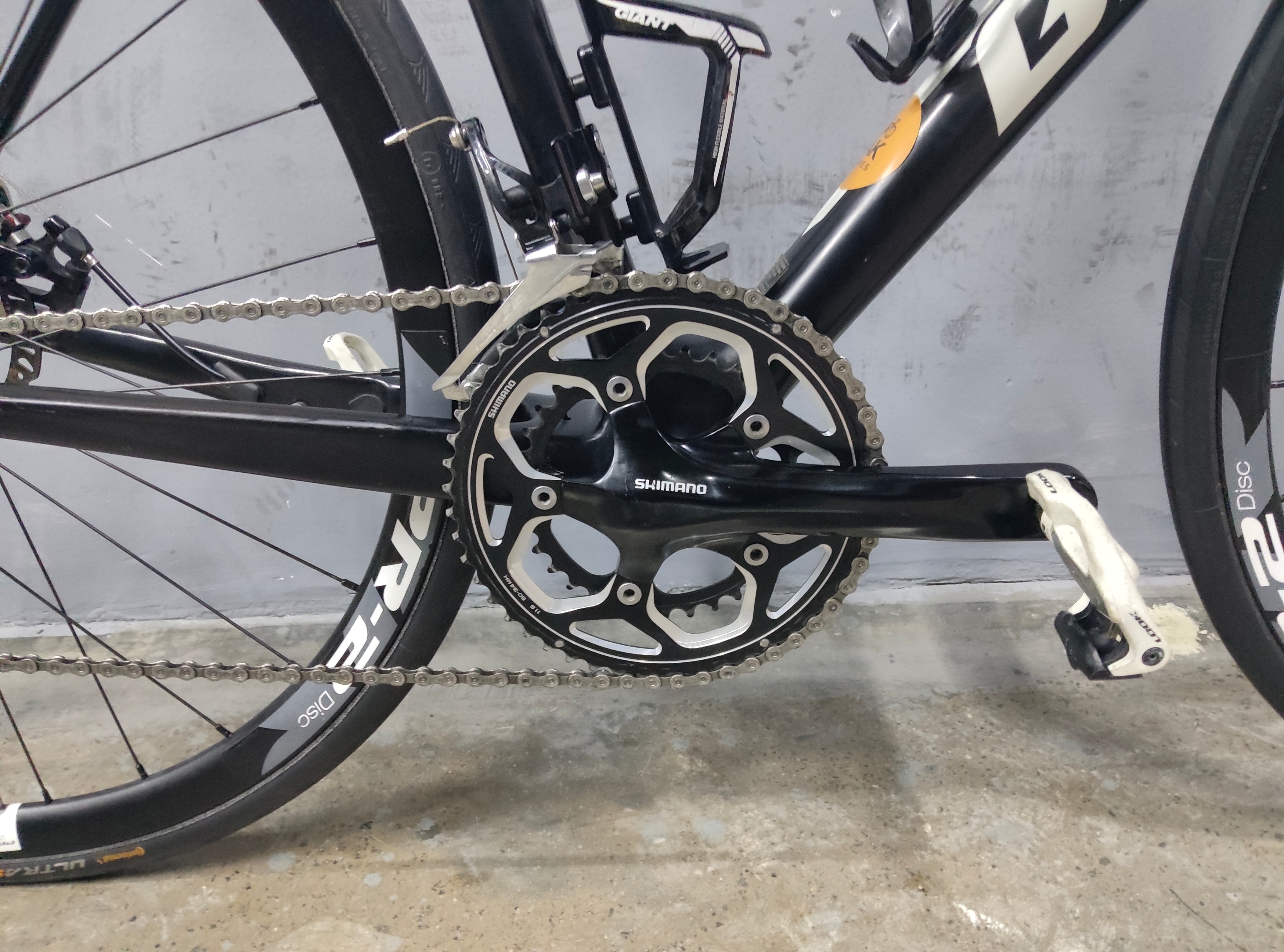 Giant Defy Advanced 2 Road Bike