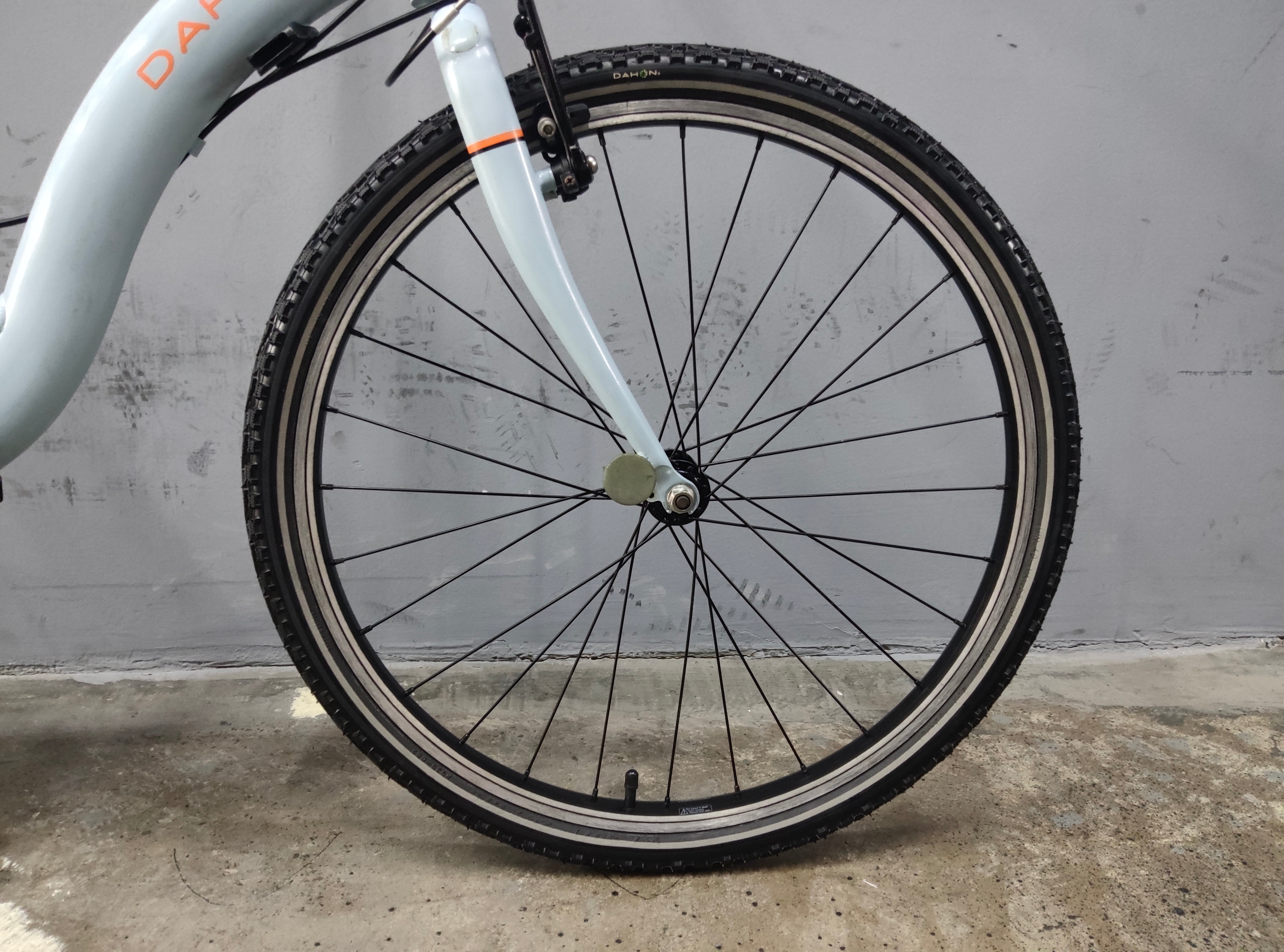 Dahon Briza Folding Bike