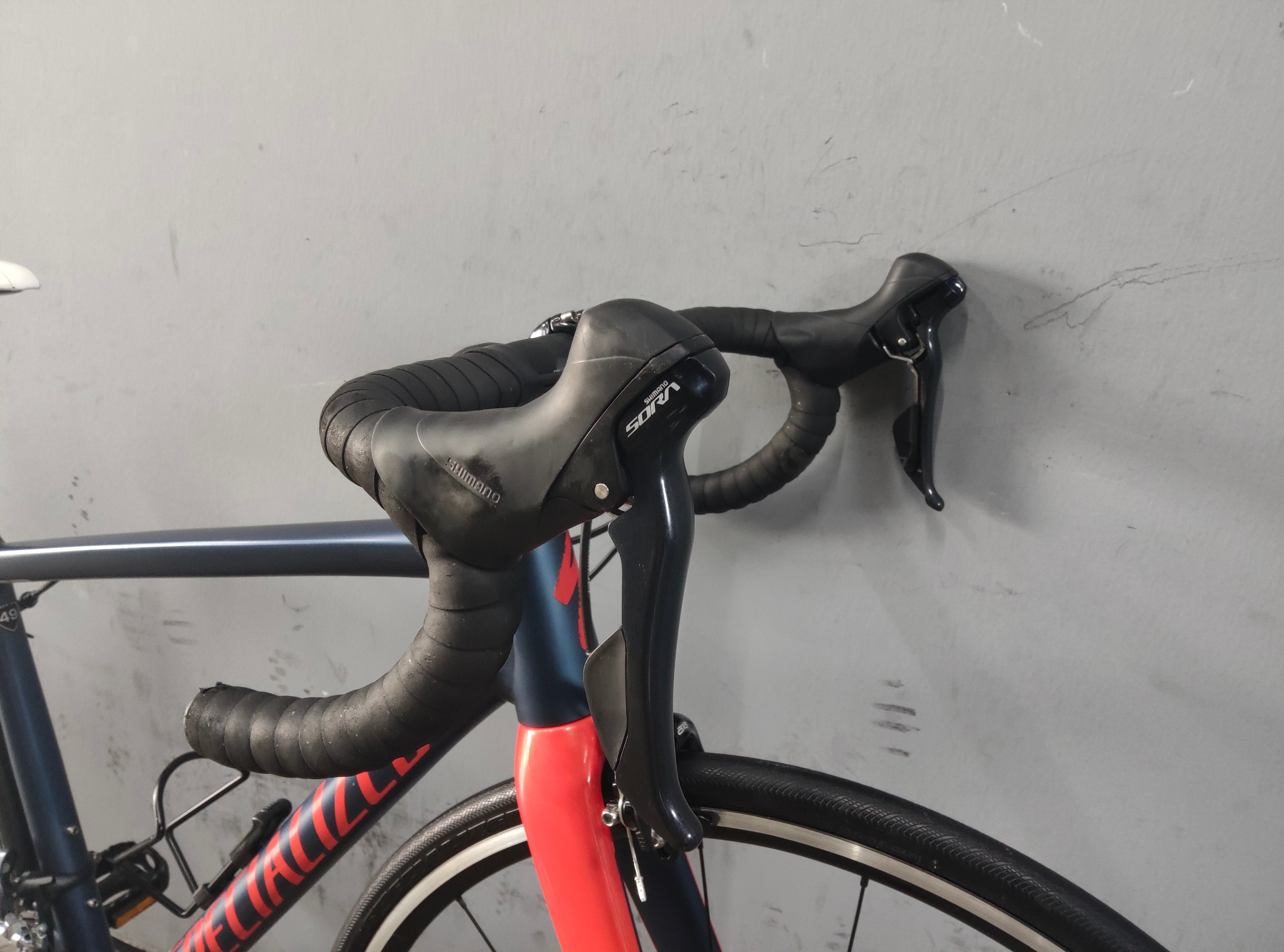 Specialized Allez Sport Road Bike