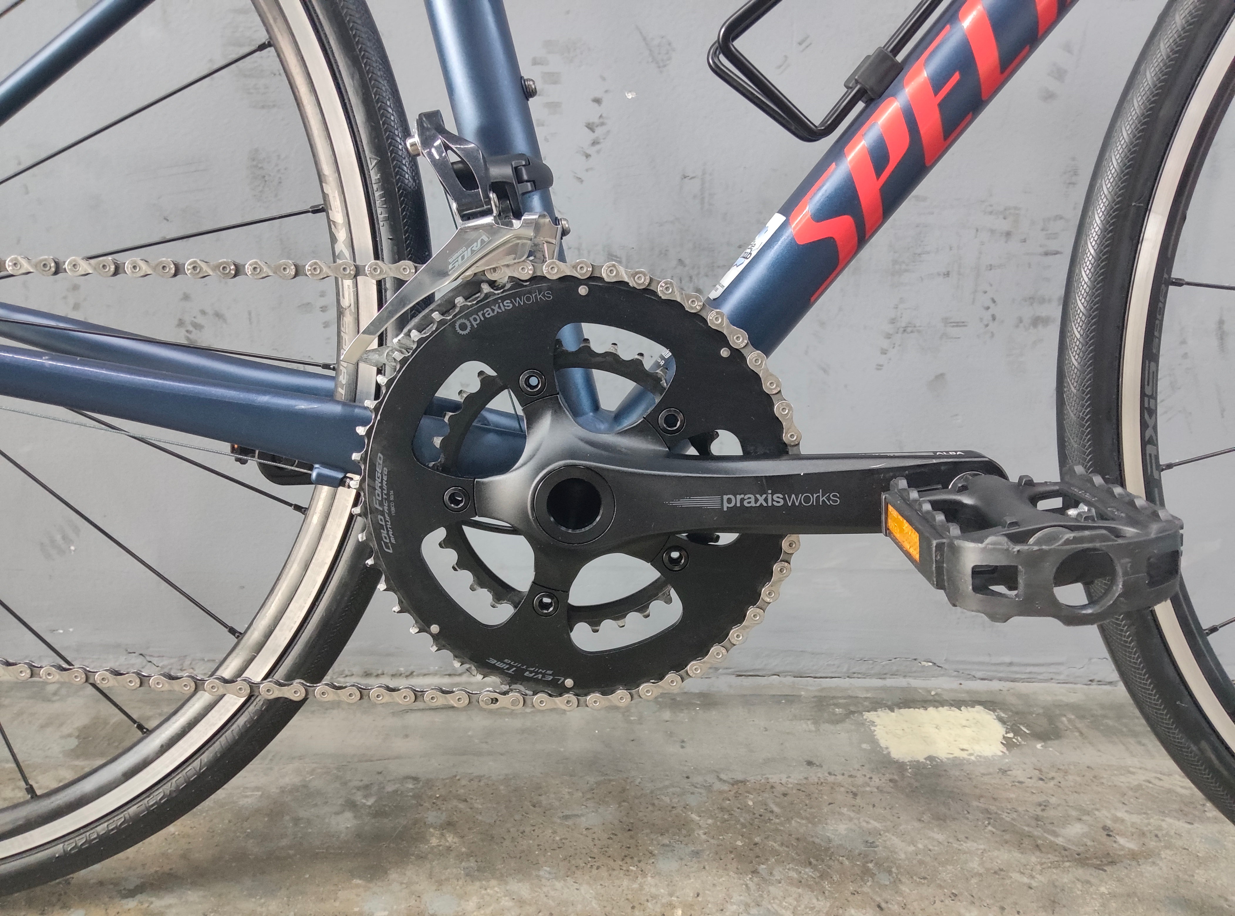 Specialized Allez Sport Road Bike