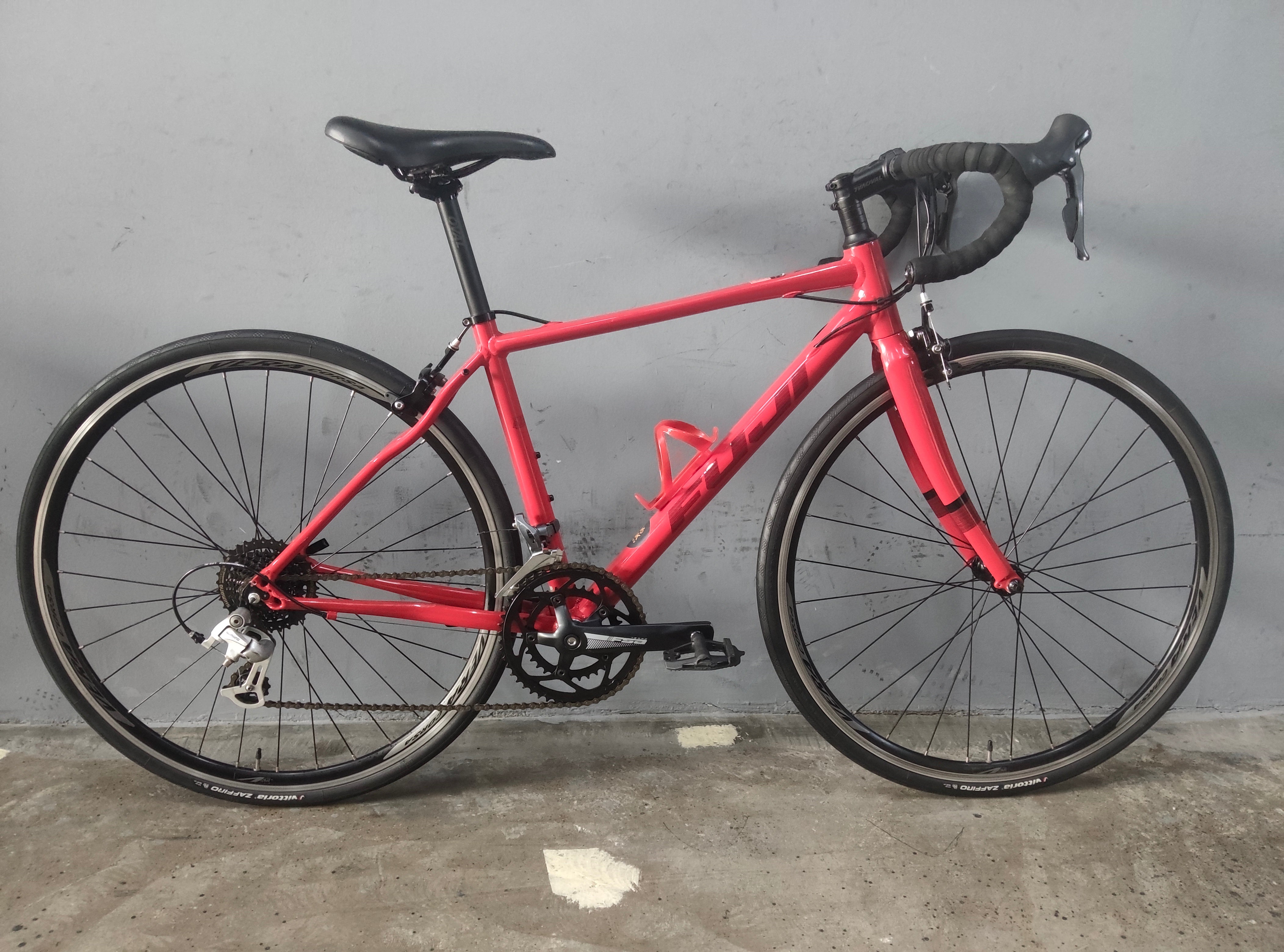 Fuji Sportif 2.3 Road Bike