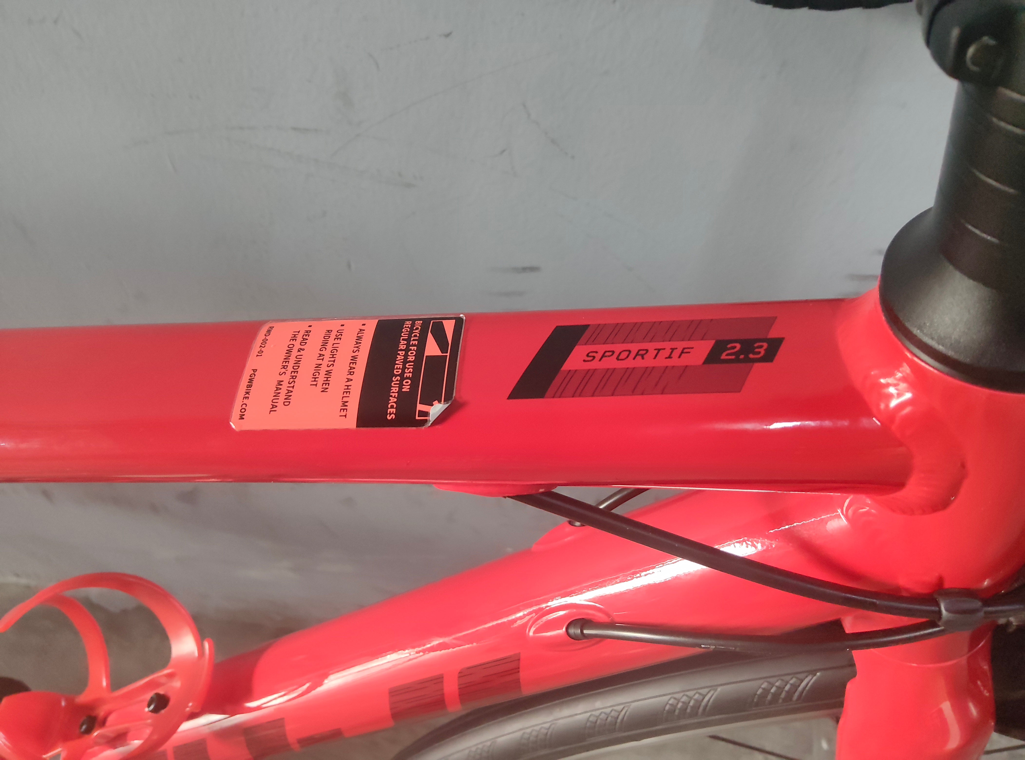 Fuji Sportif 2.3 Road Bike